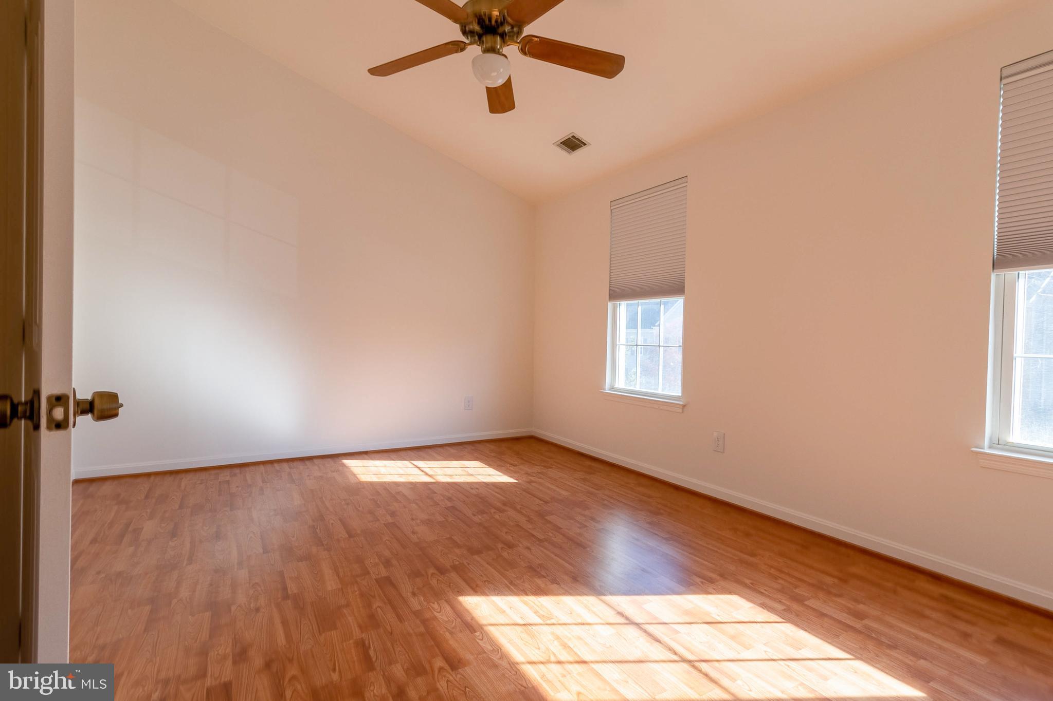 COMPTON VALLEY ESTATES - Residential