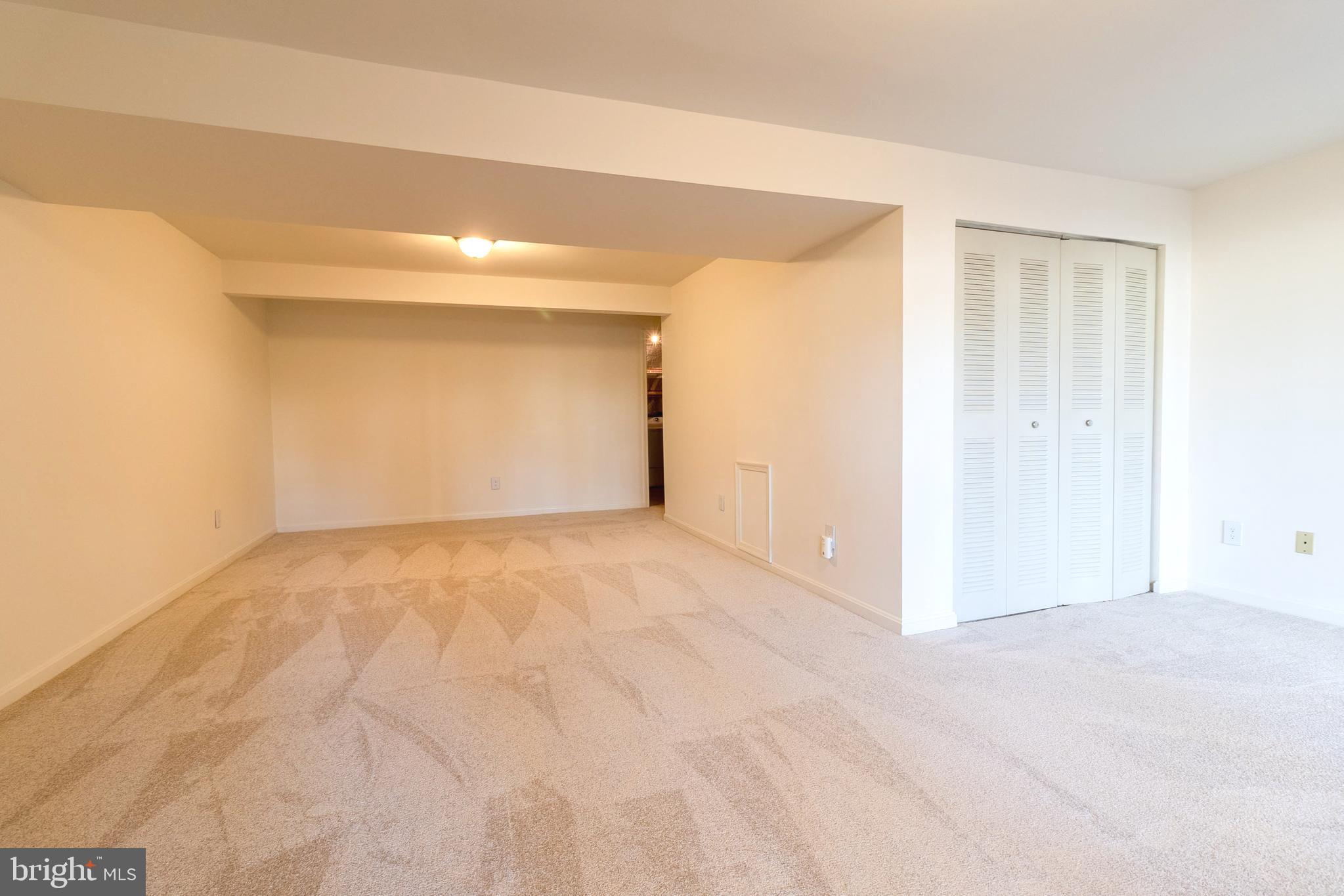 COMPTON VALLEY ESTATES - Residential