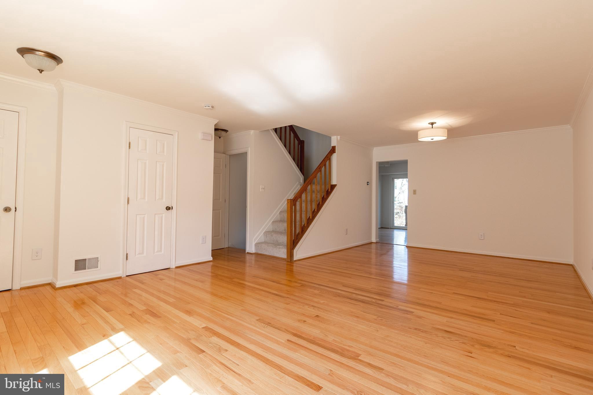 COMPTON VALLEY ESTATES - Residential