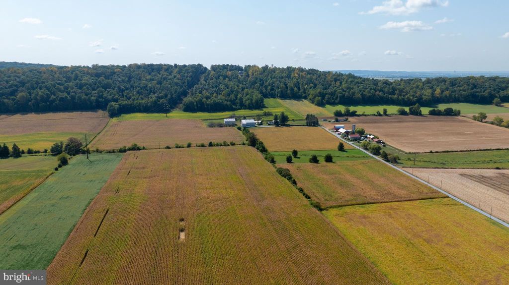 Photo of 514 Overlys Grove Road, NEW HOLLAND, PA 17557 (MLS # PALA2058028)