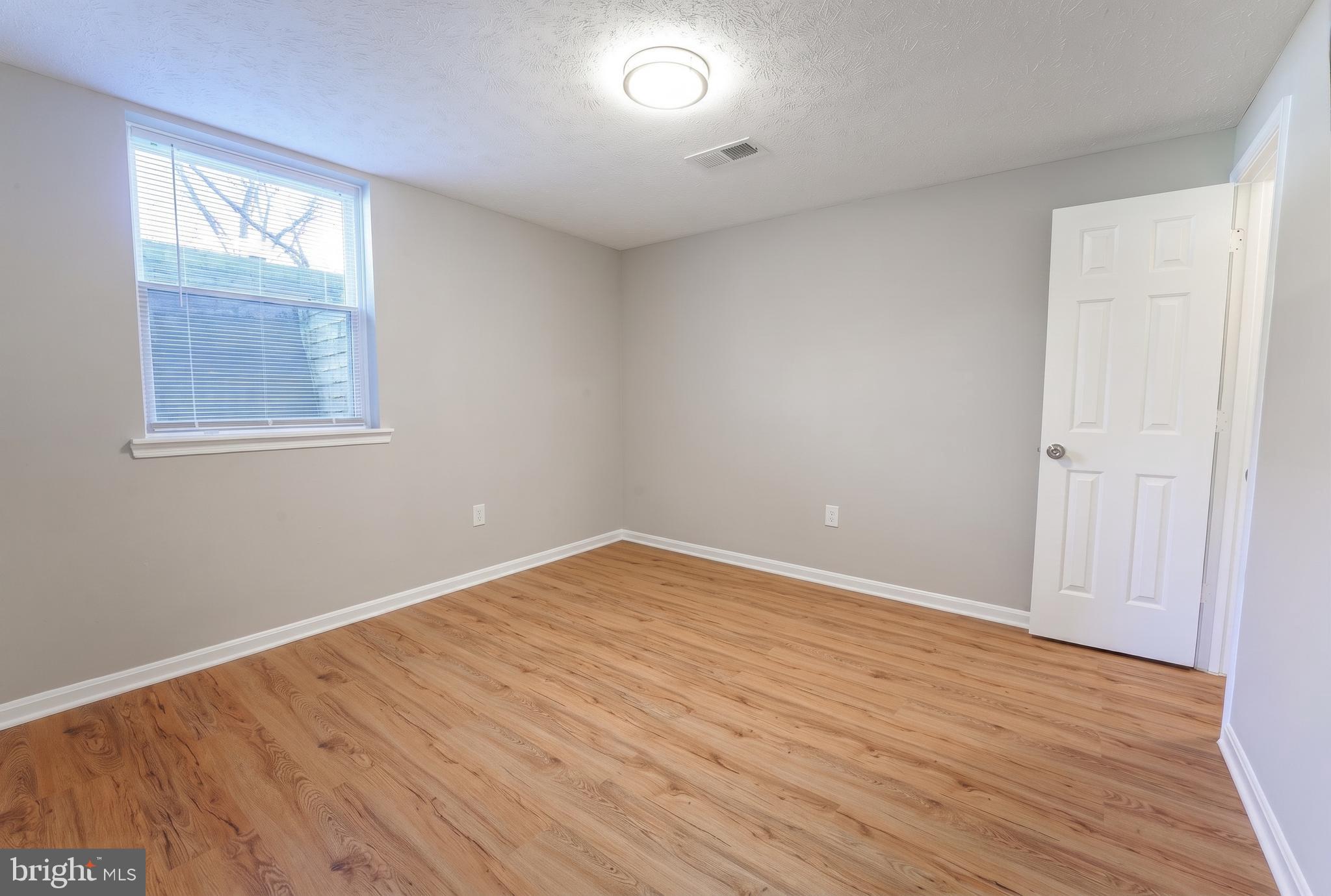 3103 SHAWNEE DRIVE 3103 1