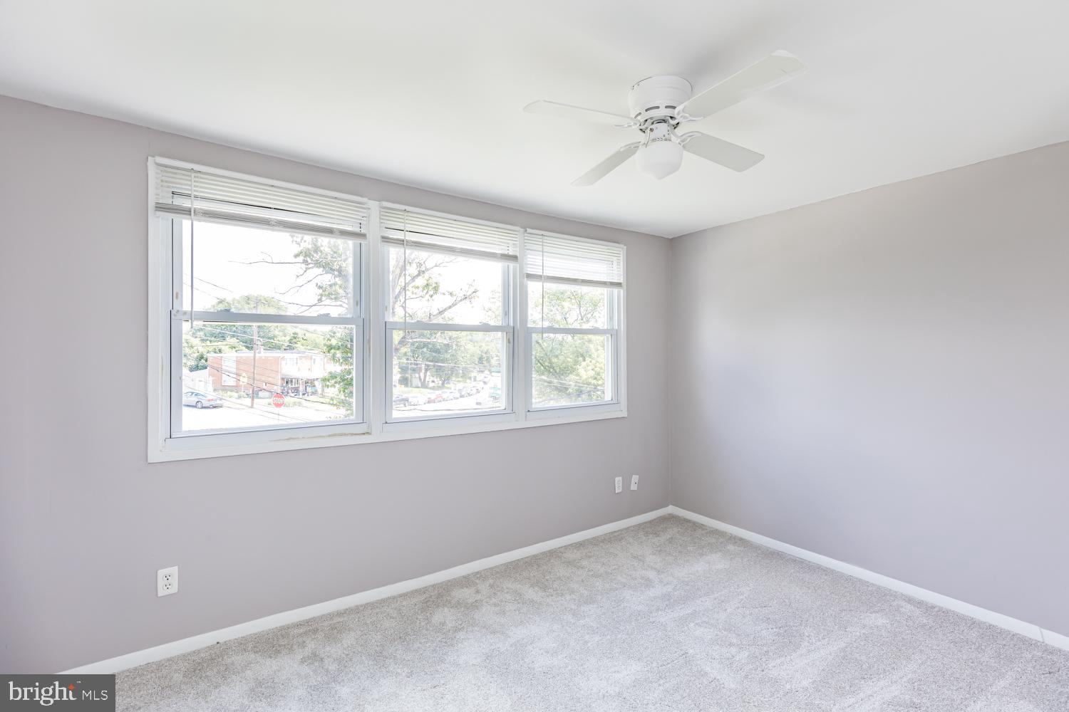 RIVERVIEW - Residential