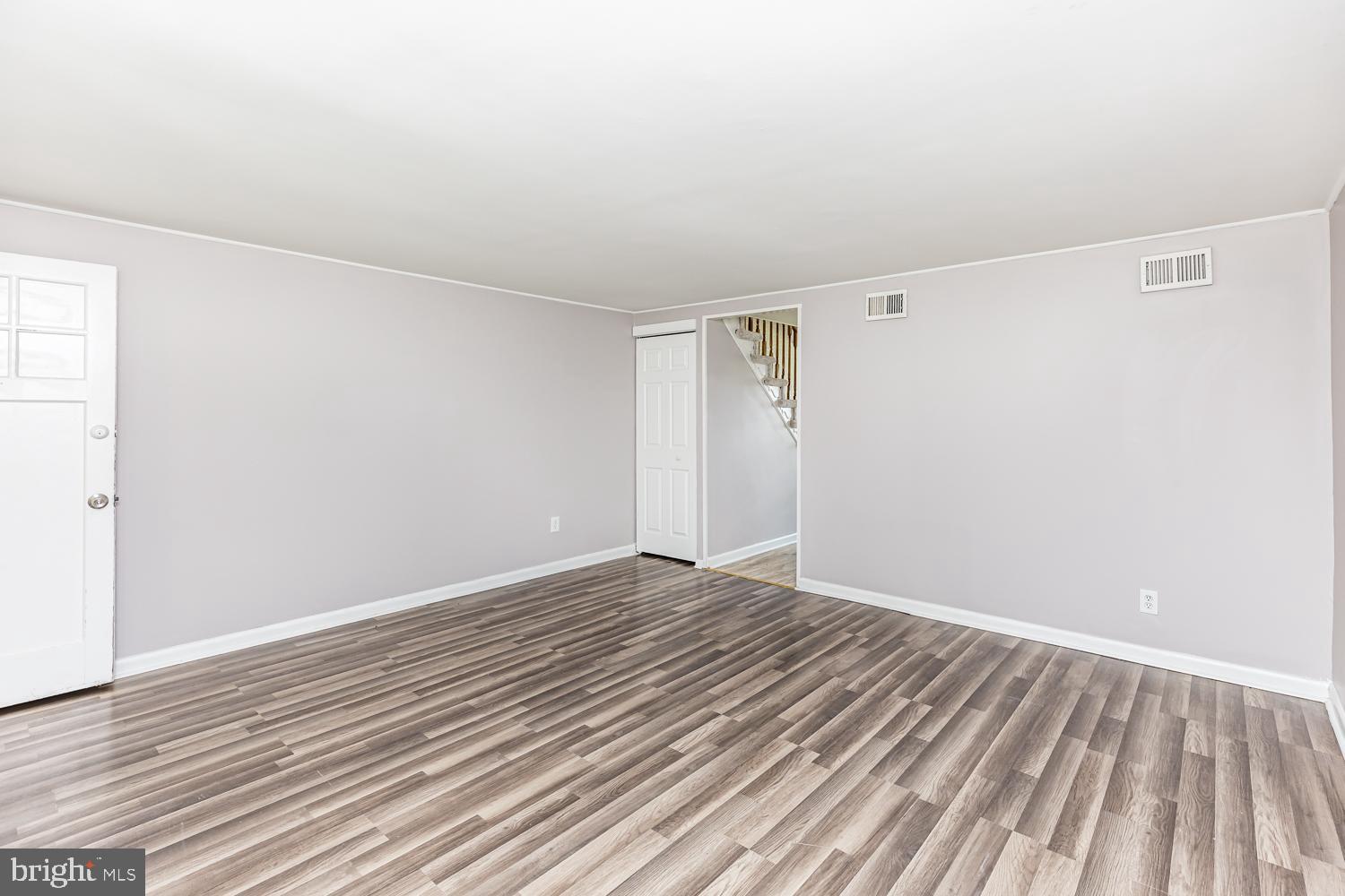 RIVERVIEW - Residential