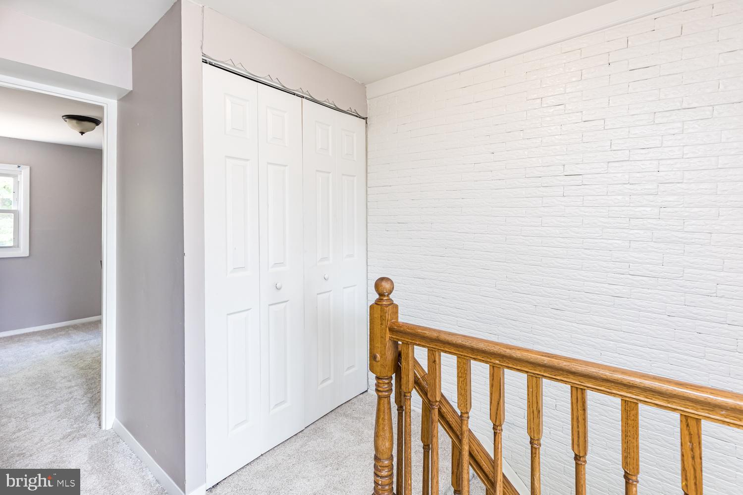 RIVERVIEW - Residential