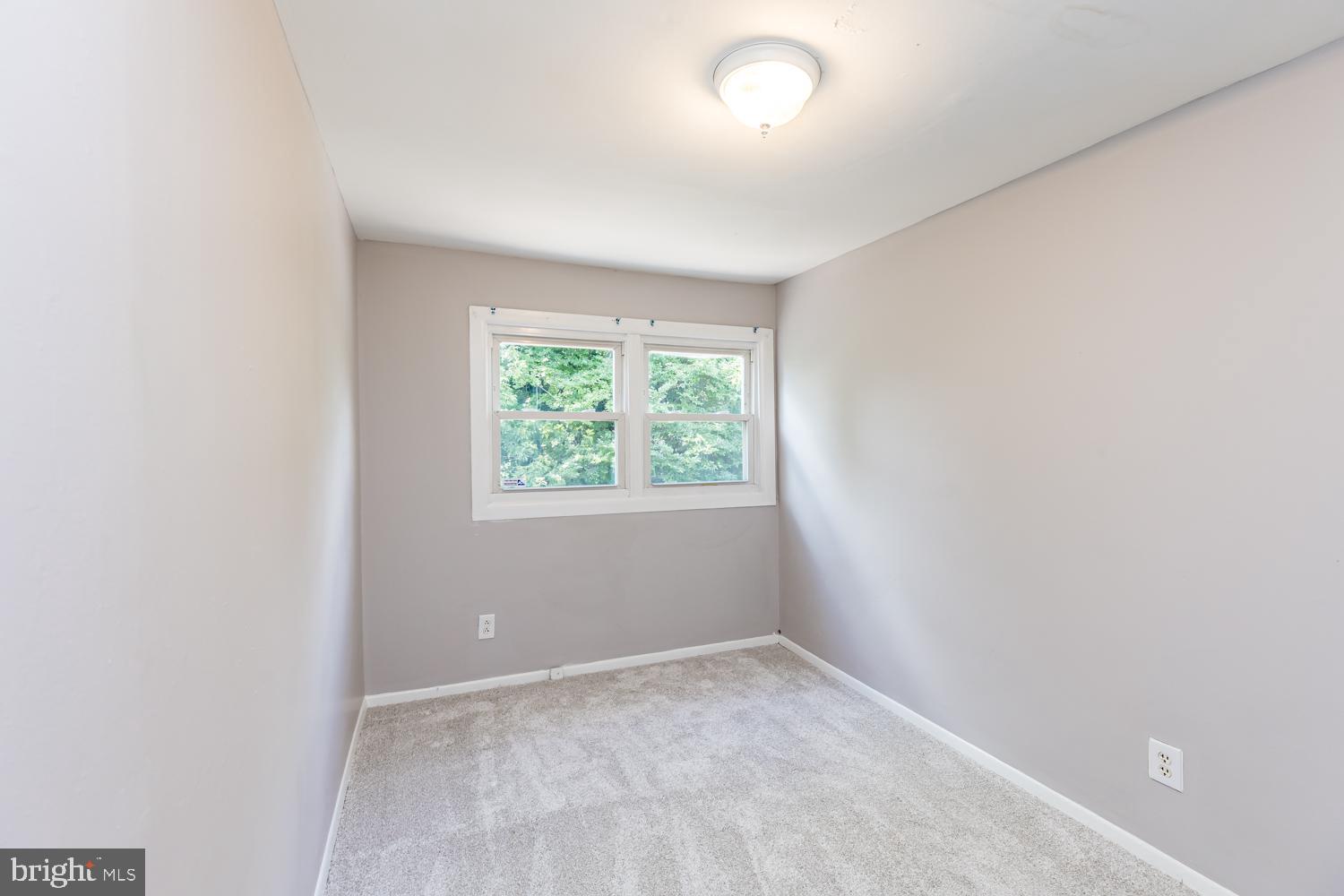 RIVERVIEW - Residential