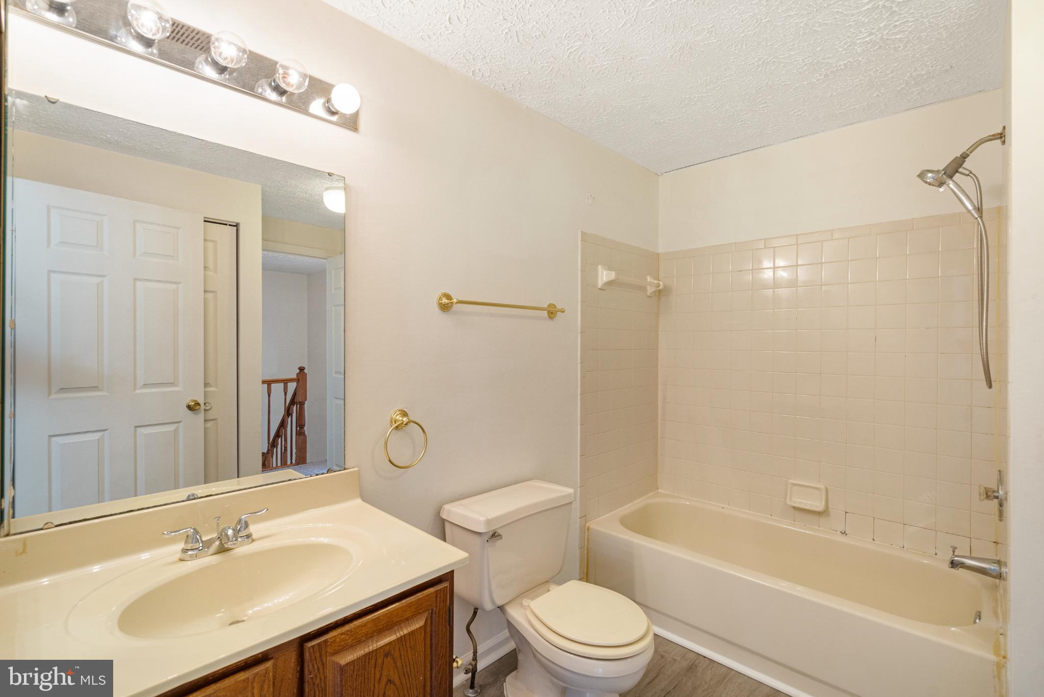 BOX HILL SOUTH - Residential Lease