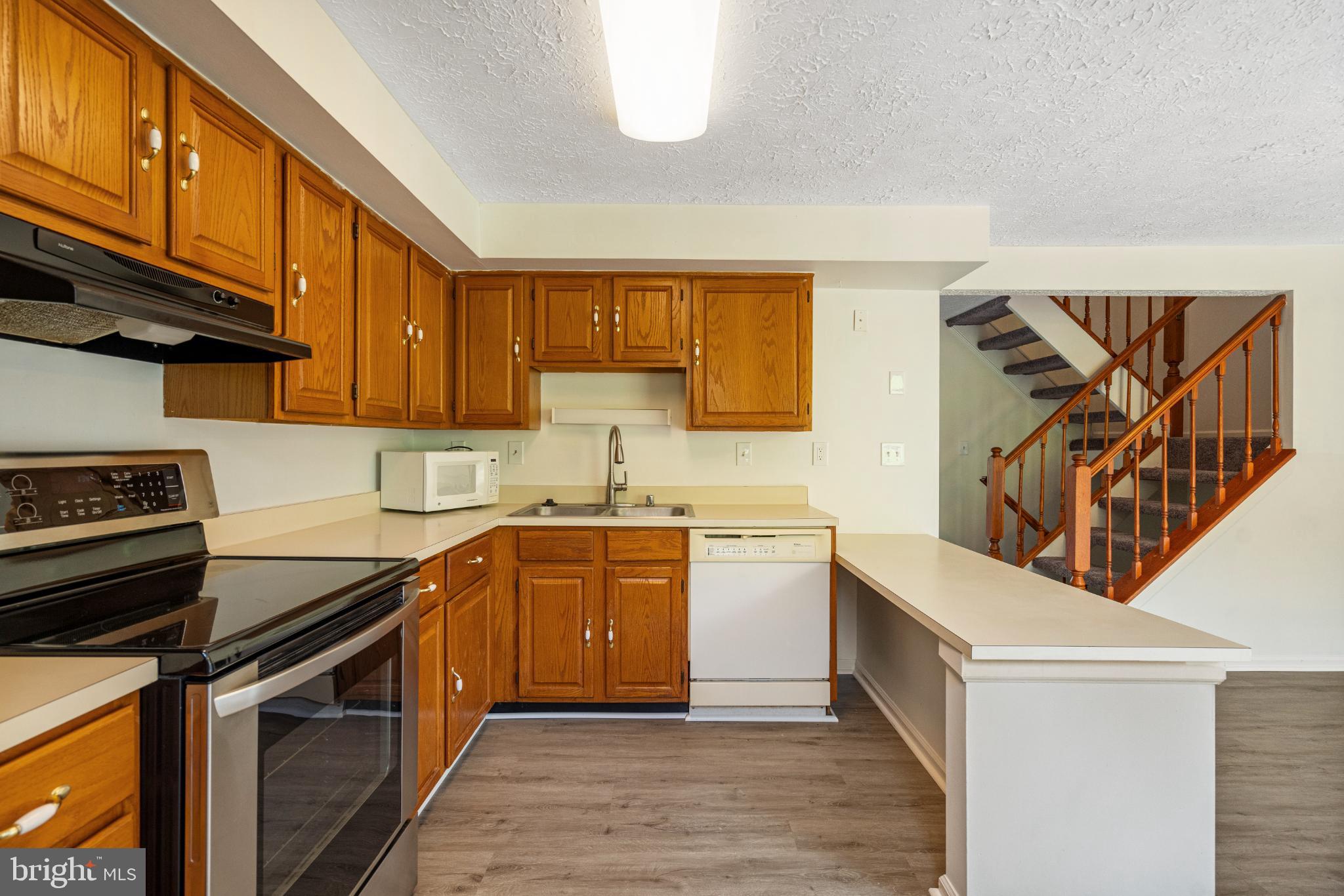 BOX HILL SOUTH - Residential Lease