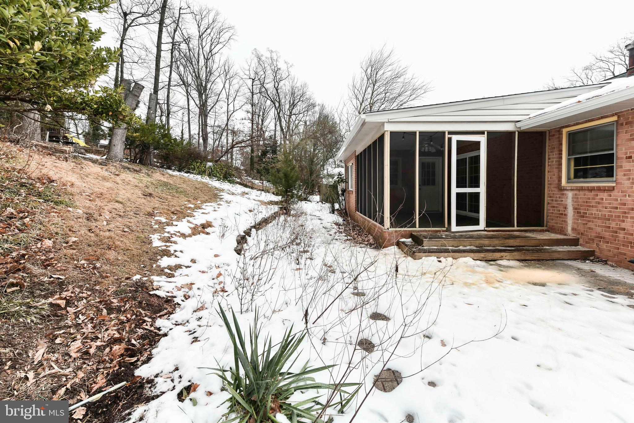 WESTWOOD PARK - Residential Lease