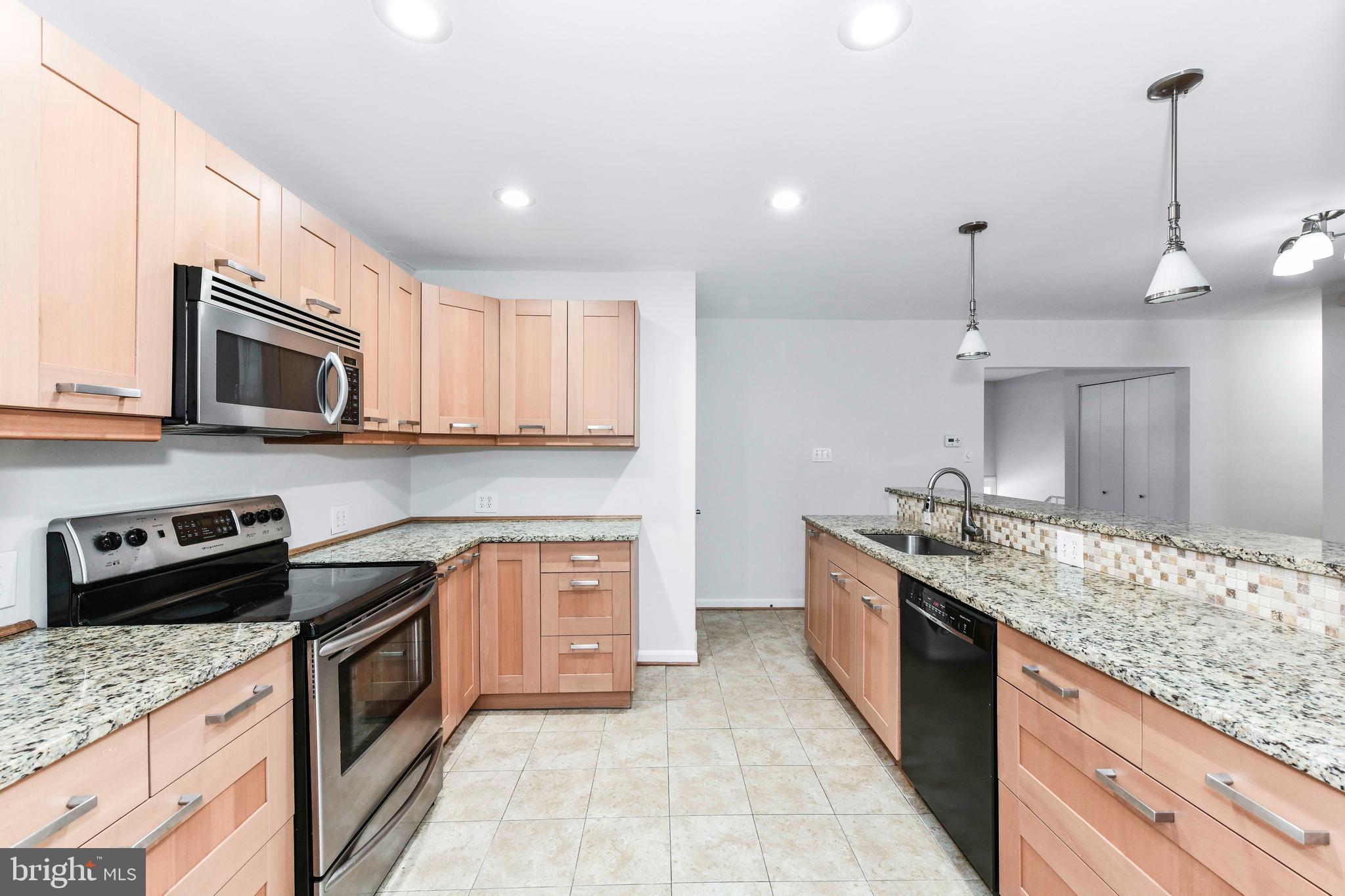 WESTWOOD PARK - Residential Lease