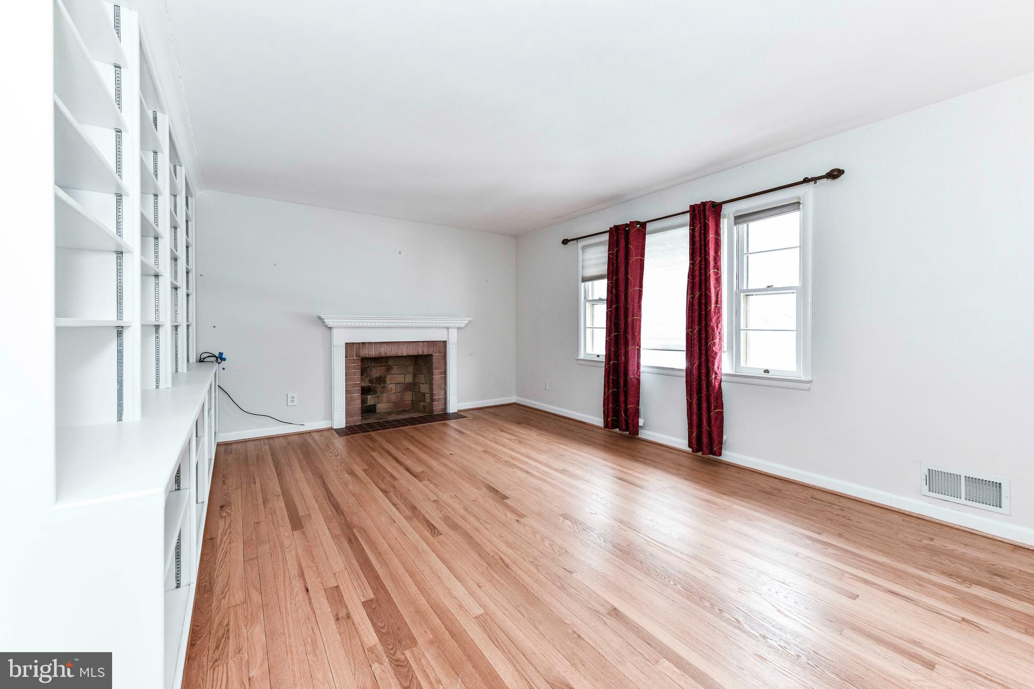 WESTWOOD PARK - Residential Lease