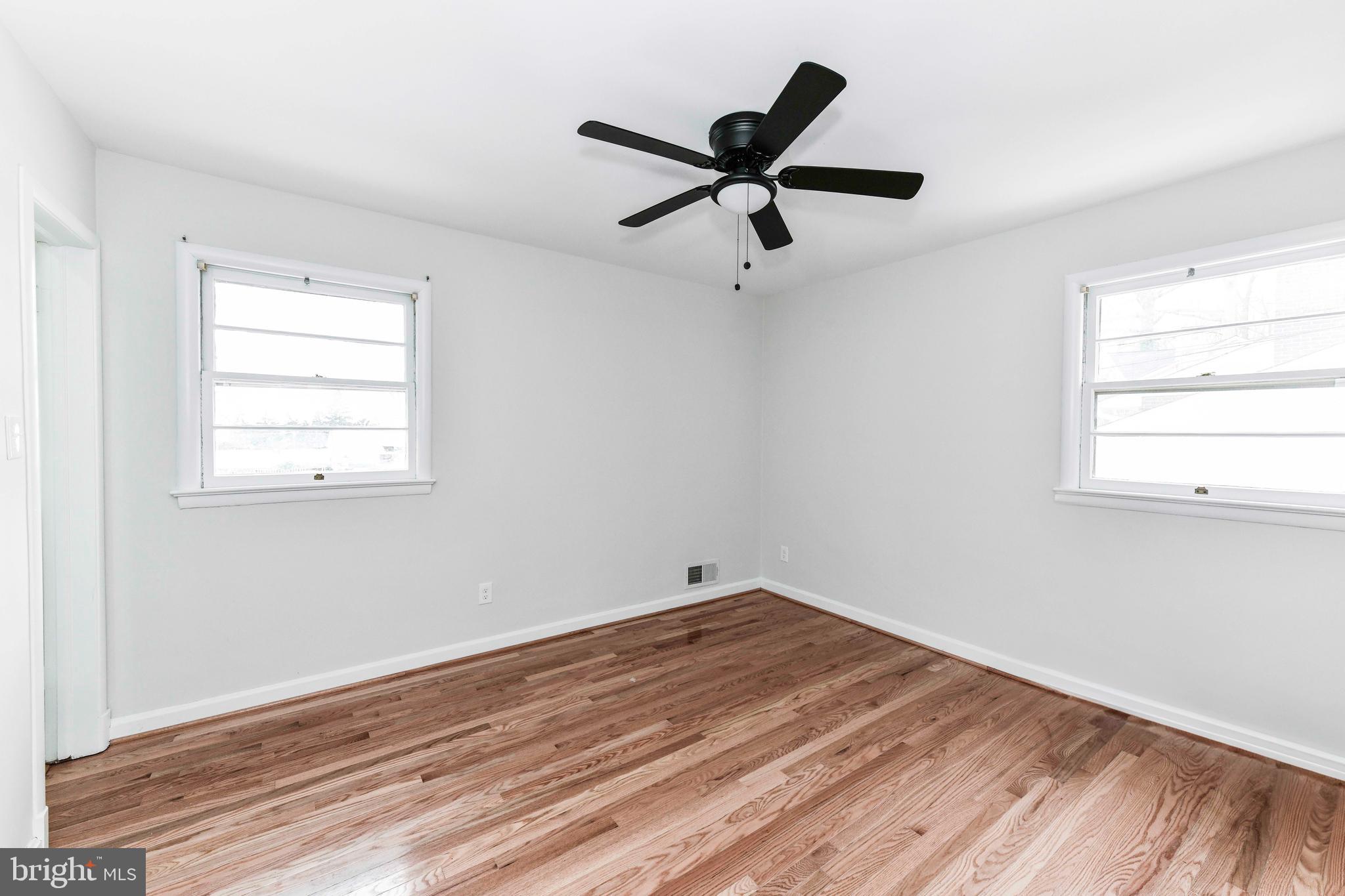 WESTWOOD PARK - Residential Lease