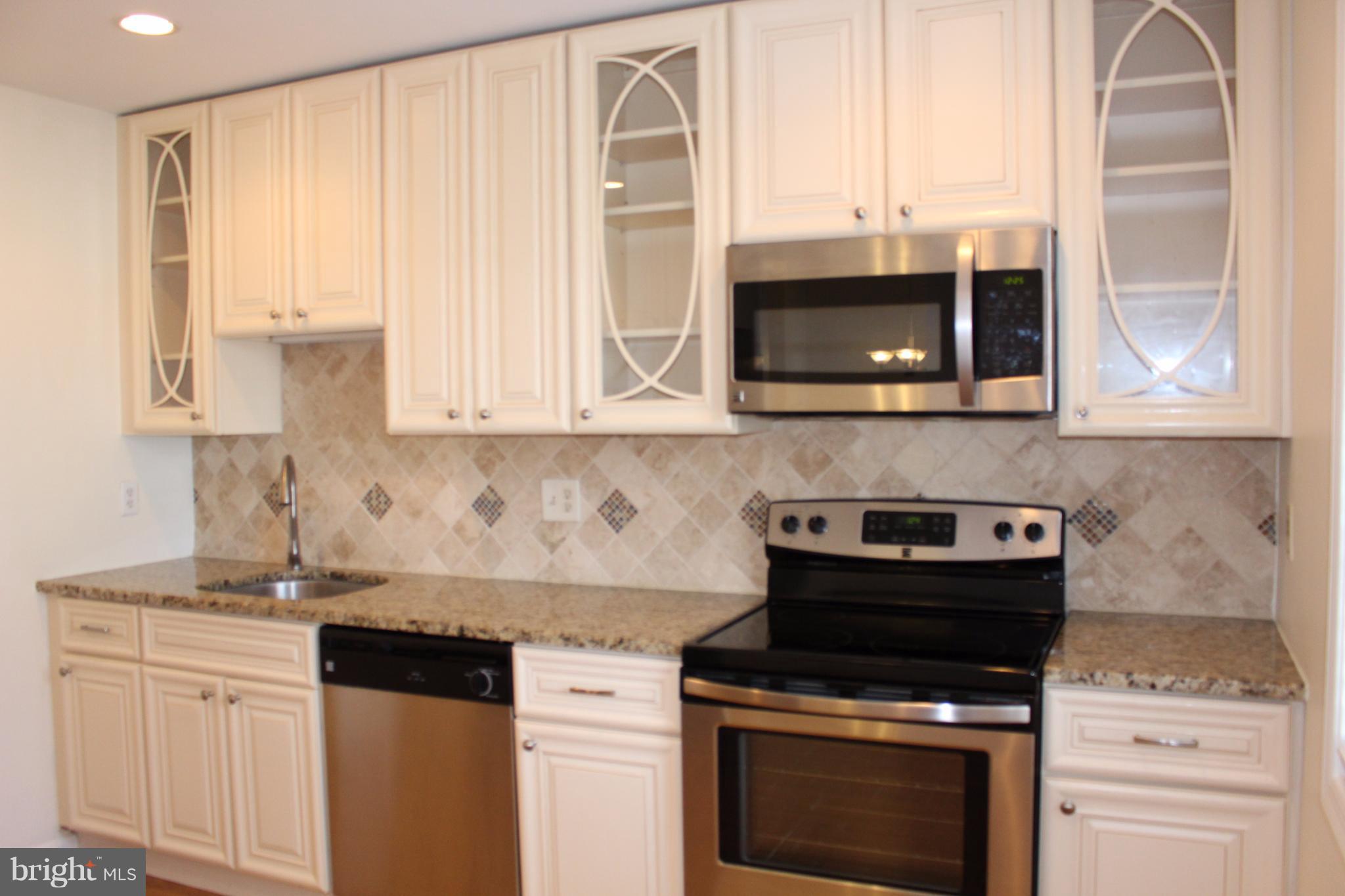 CARDINAL GLEN - Residential Lease