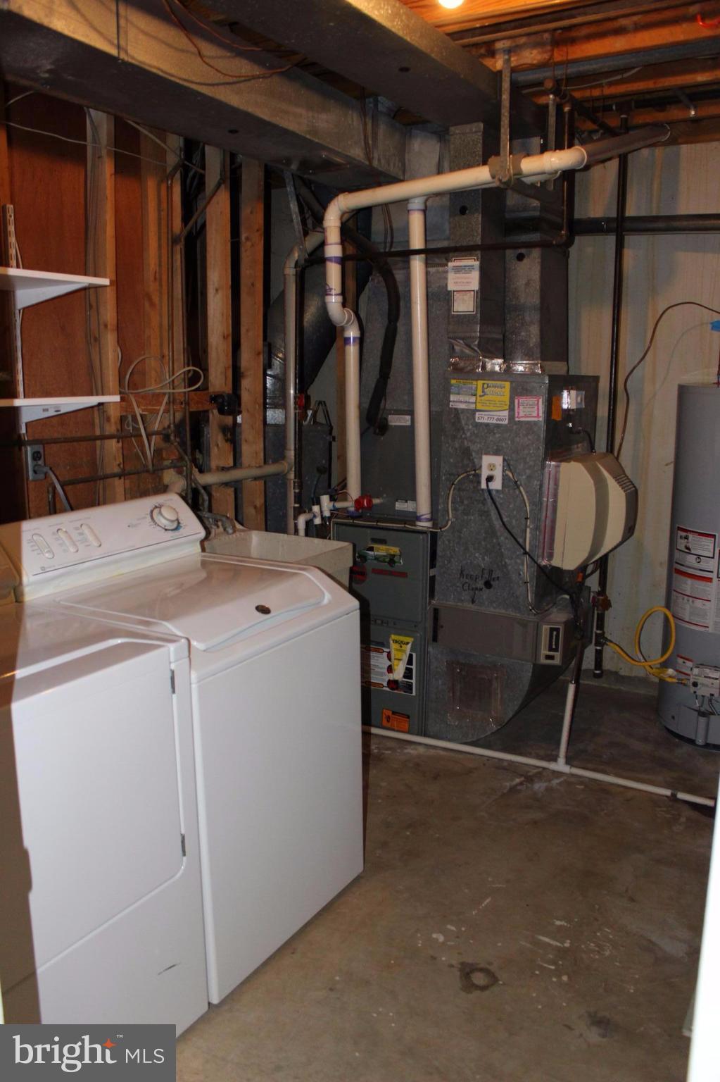 CARDINAL GLEN - Residential Lease