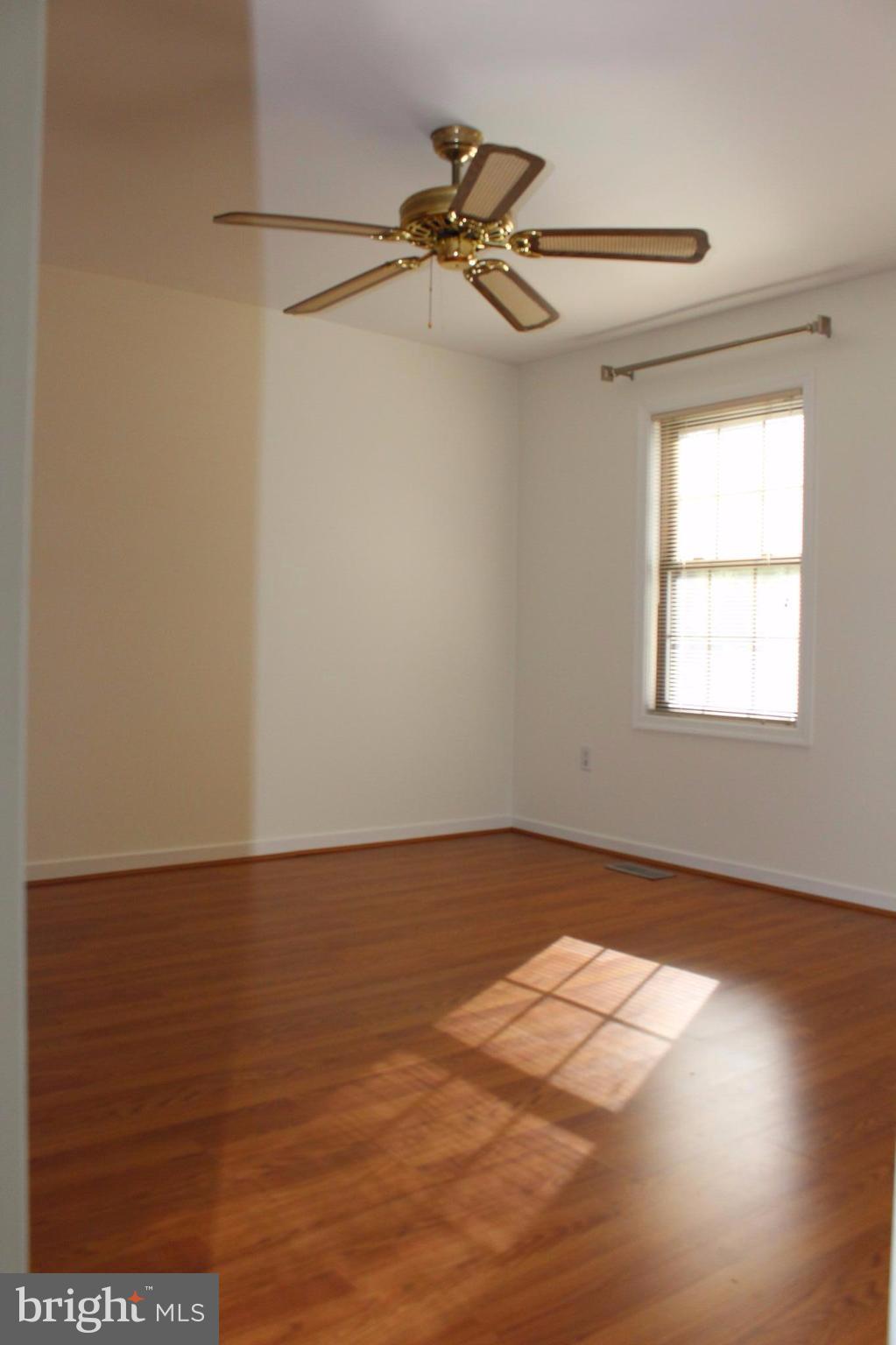 CARDINAL GLEN - Residential Lease