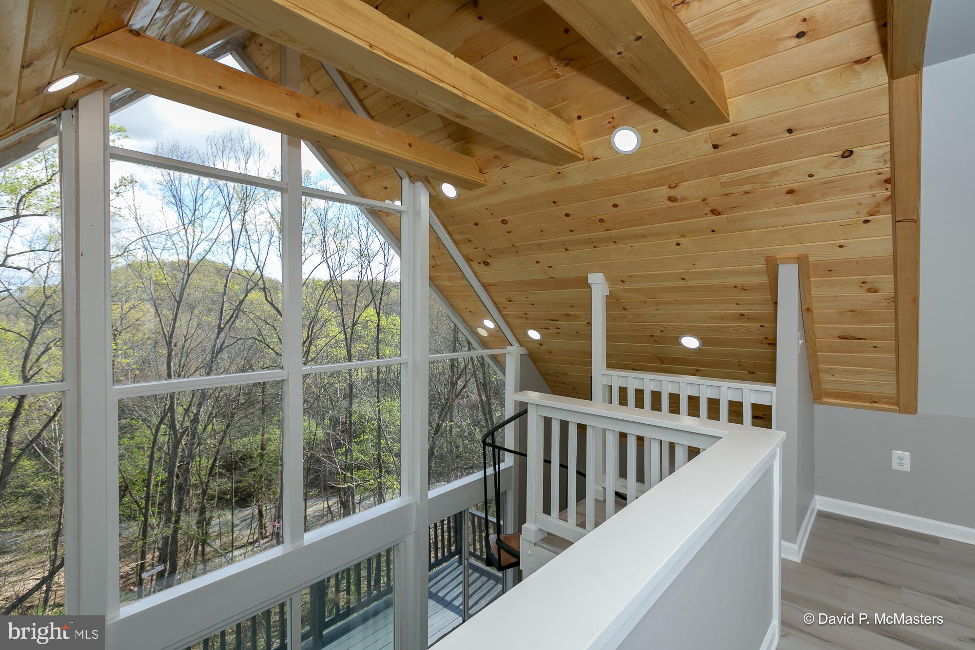 KEYES FERRY ACRES - Residential