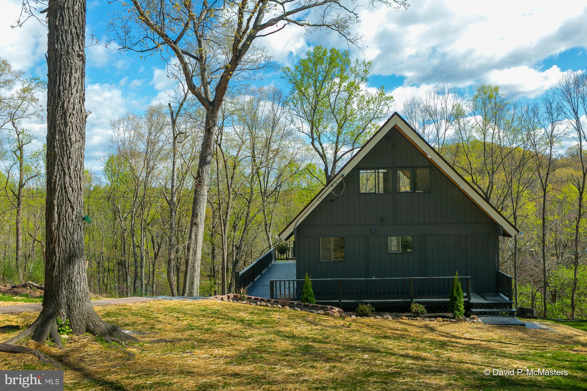 KEYES FERRY ACRES - Residential