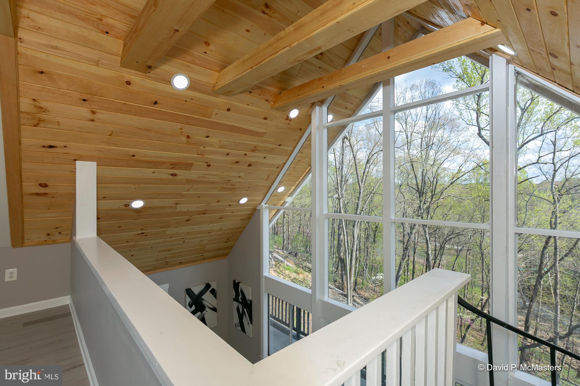 KEYES FERRY ACRES - Residential