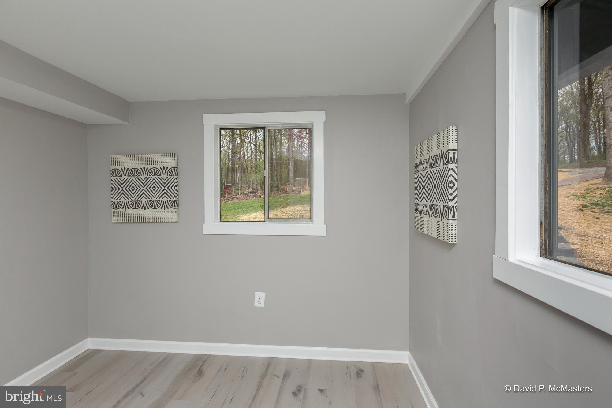 KEYES FERRY ACRES - Residential