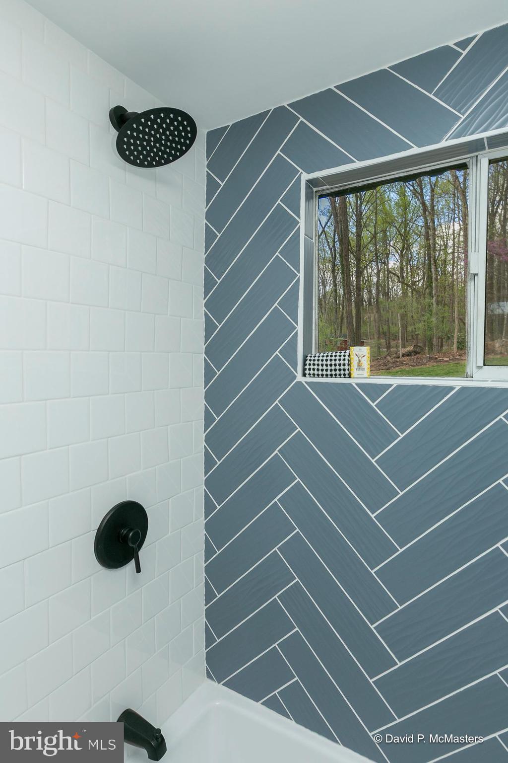 KEYES FERRY ACRES - Residential