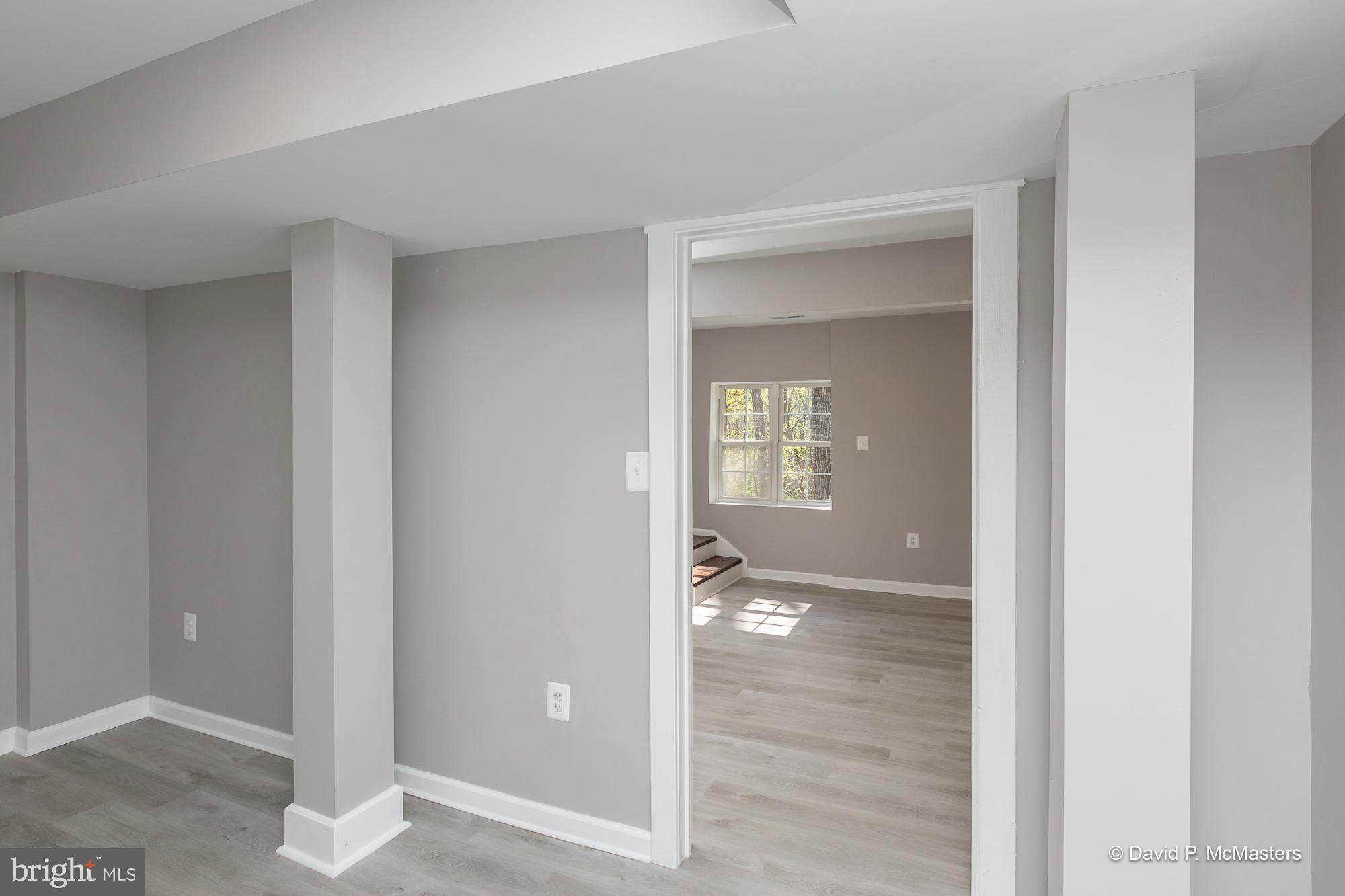 KEYES FERRY ACRES - Residential