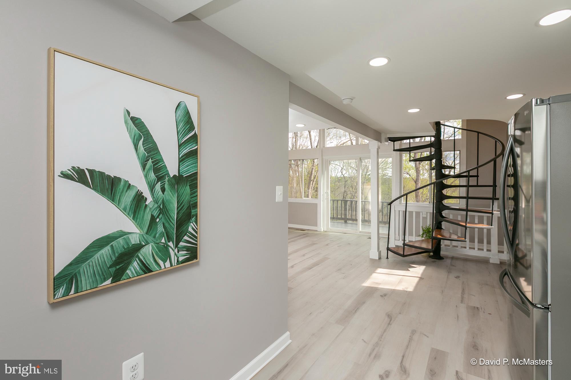 KEYES FERRY ACRES - Residential