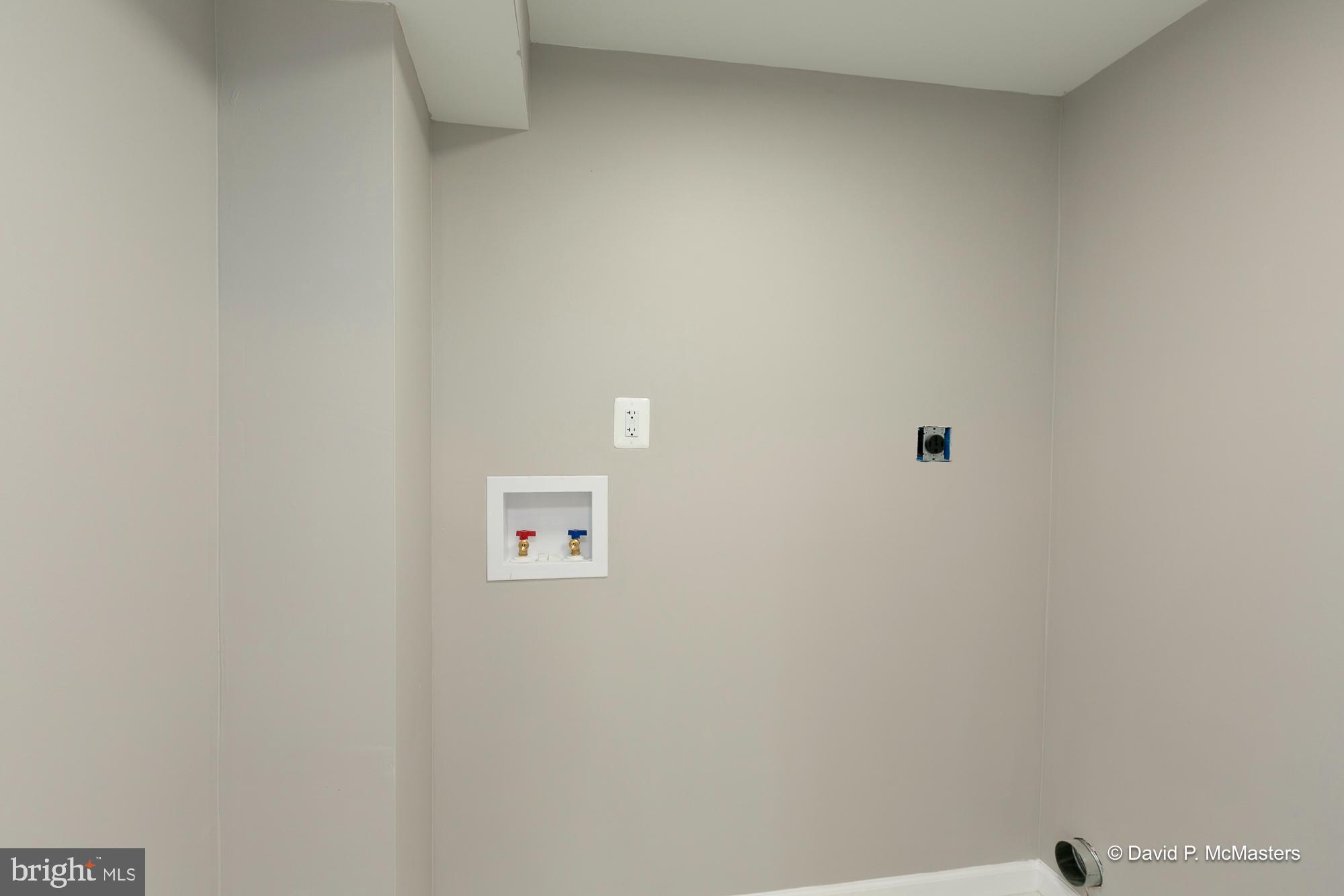 KEYES FERRY ACRES - Residential