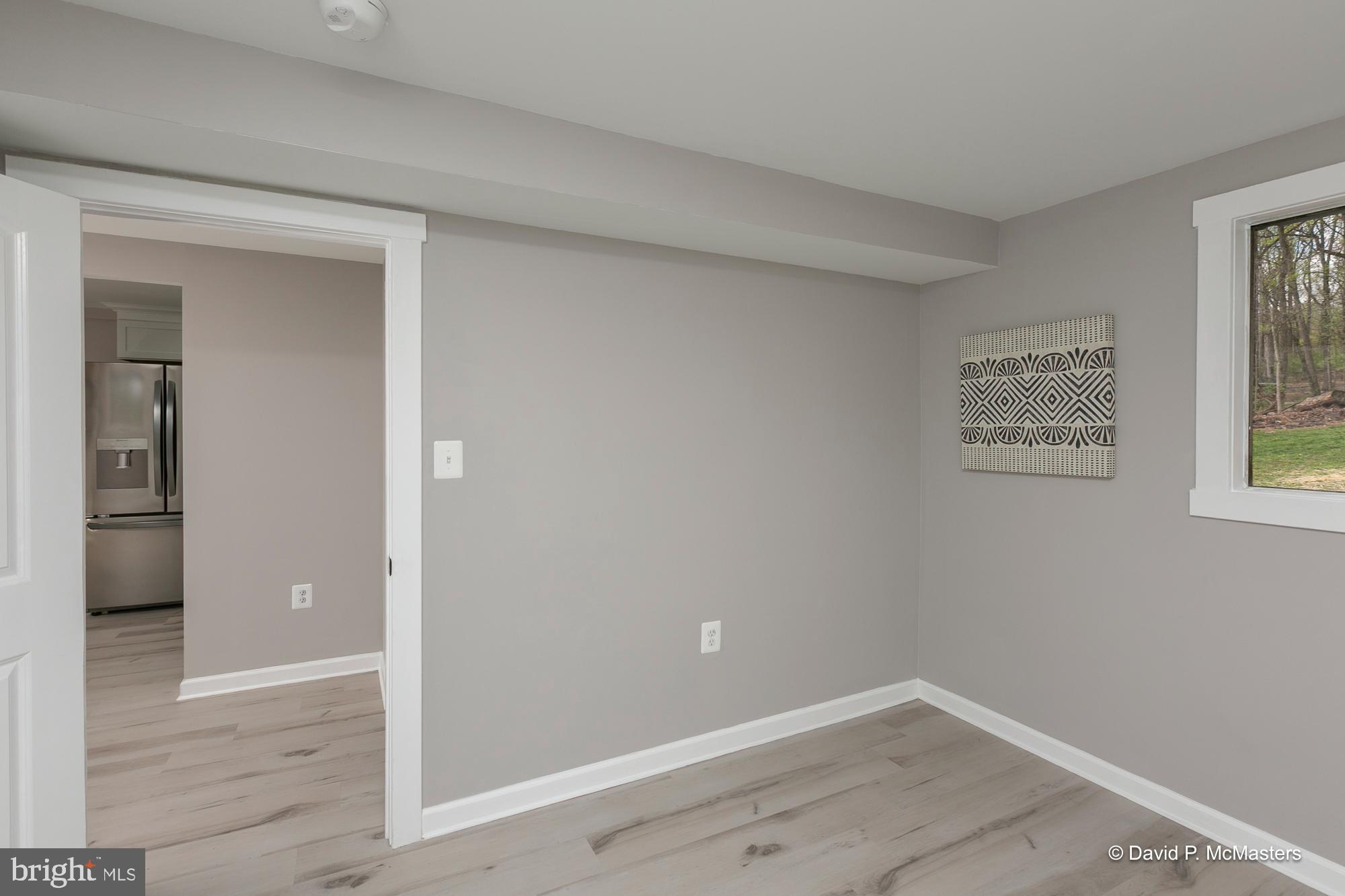 KEYES FERRY ACRES - Residential