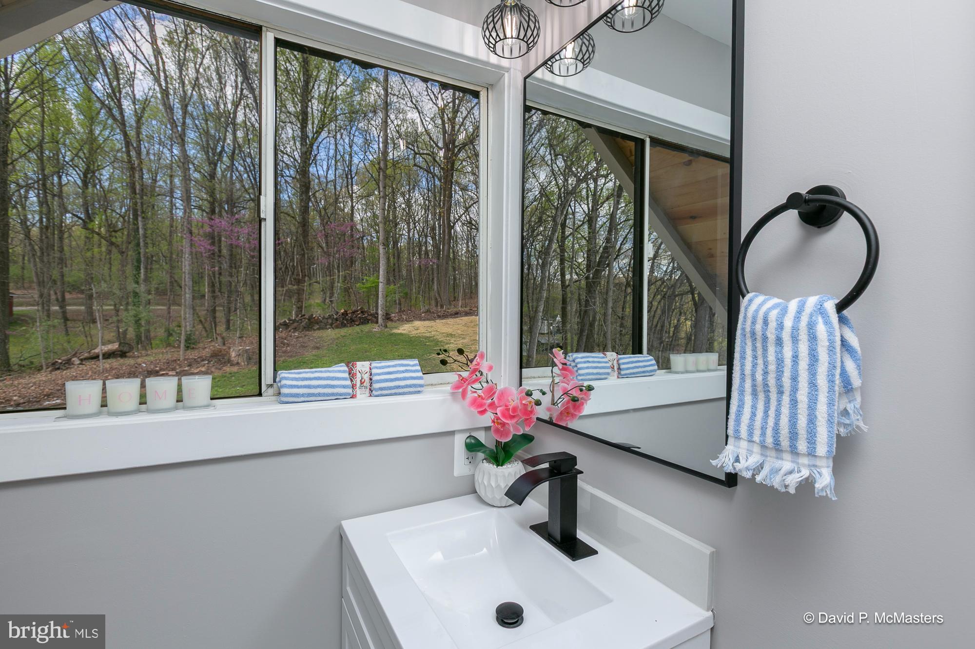 KEYES FERRY ACRES - Residential