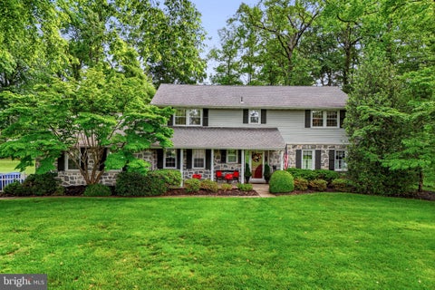 Homes For Sale - 1445 Georgian Drive<br/> MOORESTOWN, NJ 08057
