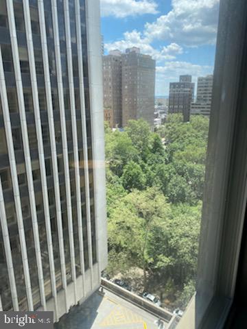 RITTENHOUSE SQUARE - Residential Lease