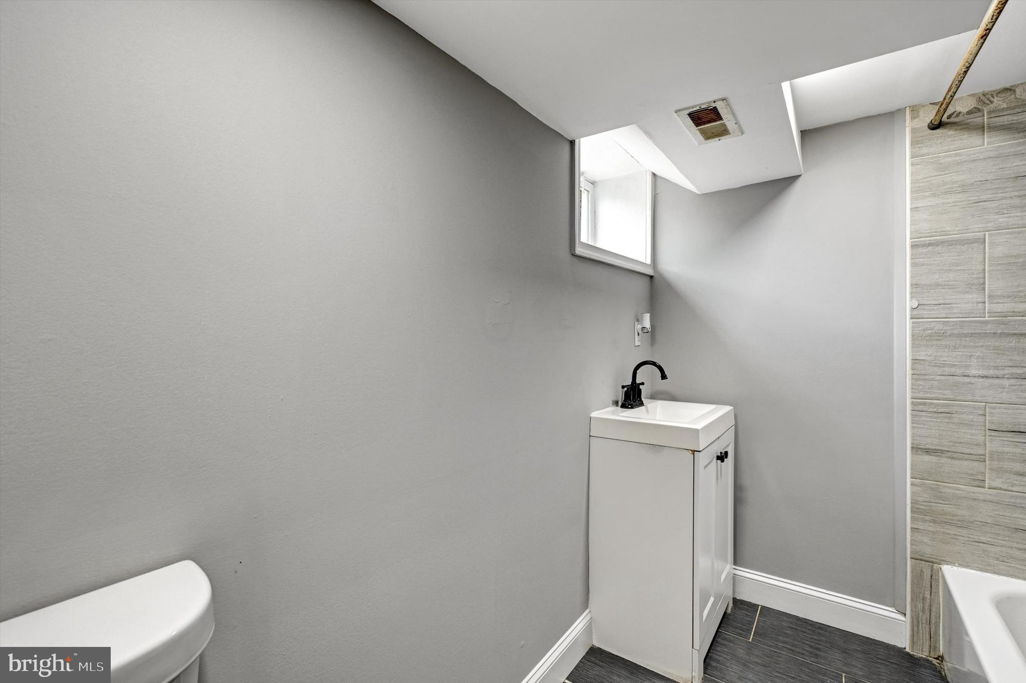 NORTHBROOK - Residential