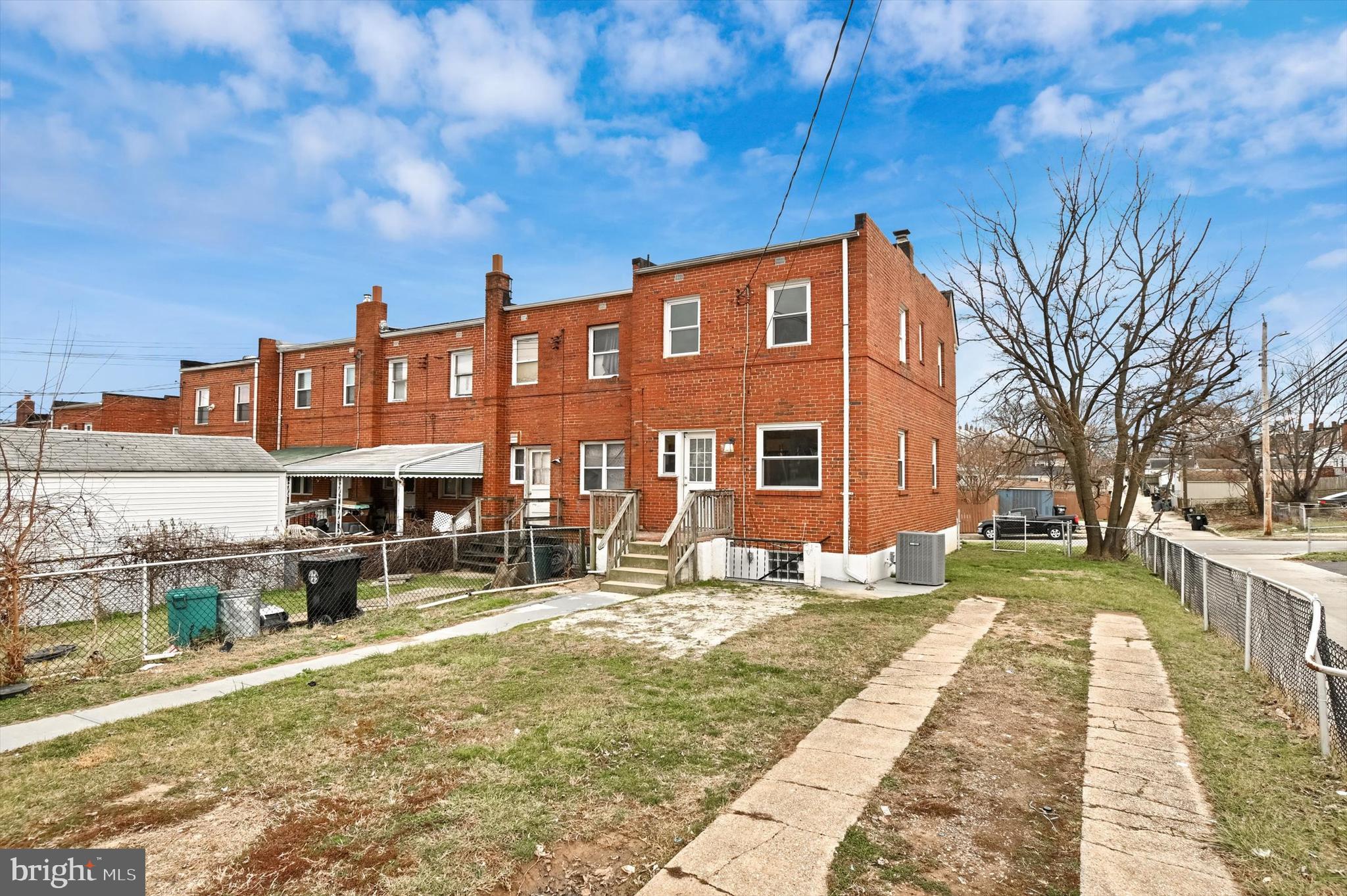 NORTHBROOK - Residential