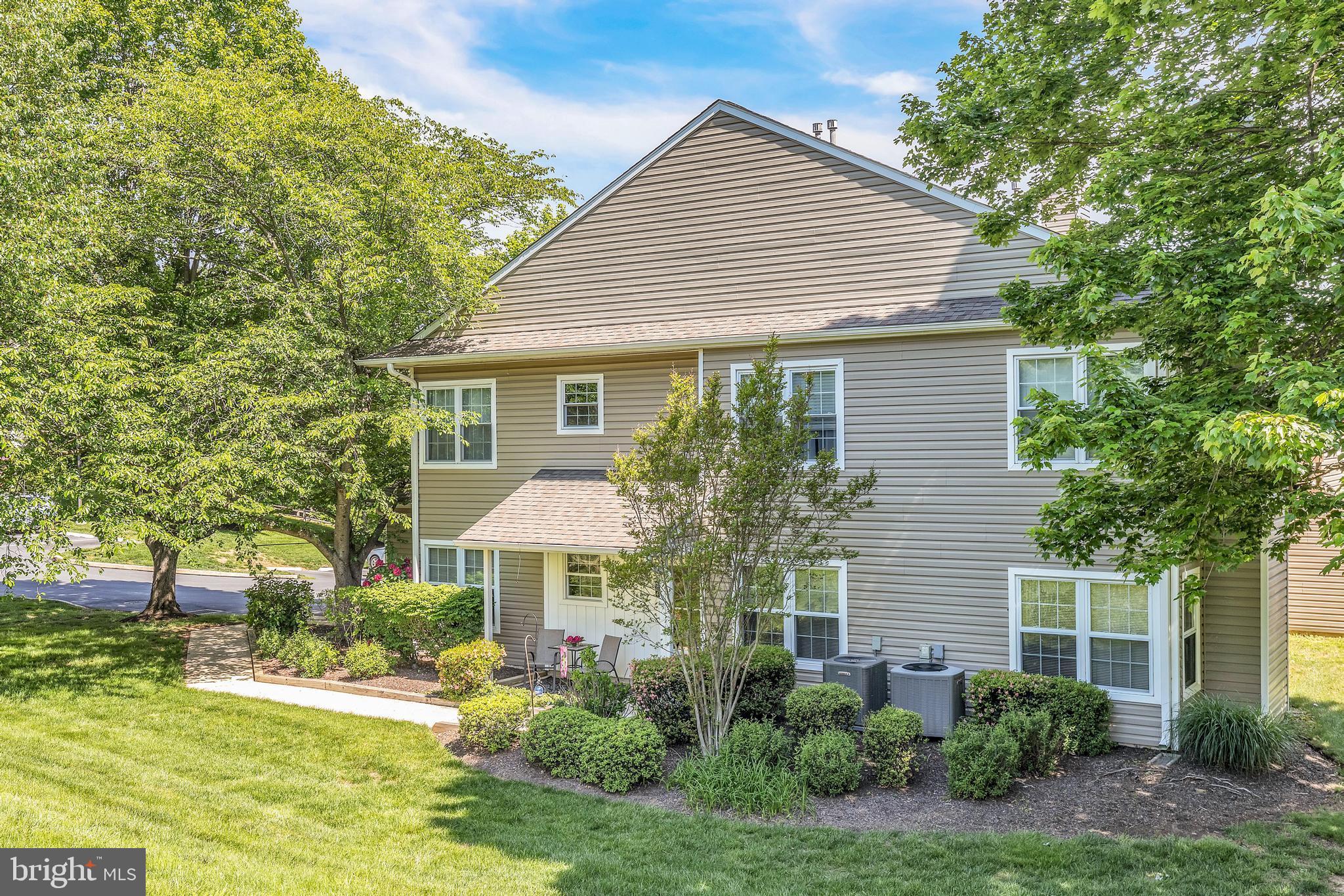284 STANTON COURT 284