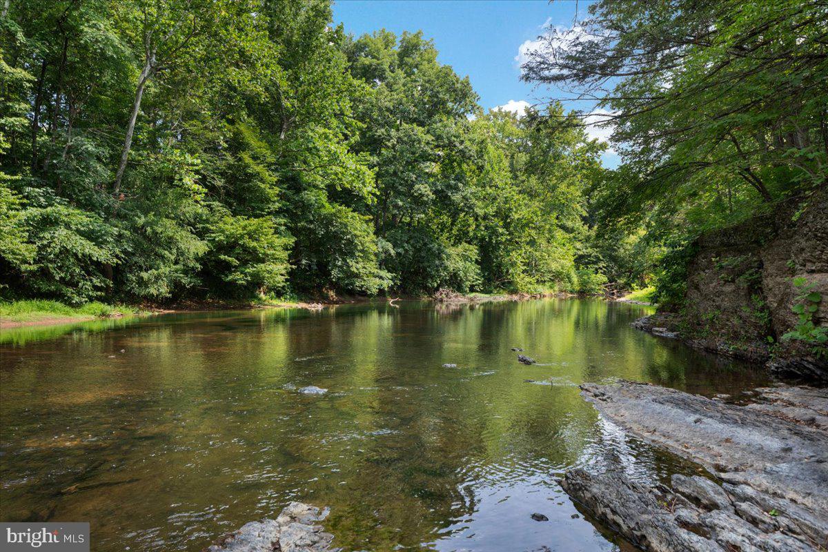 GLENWOOD FOREST - Residential