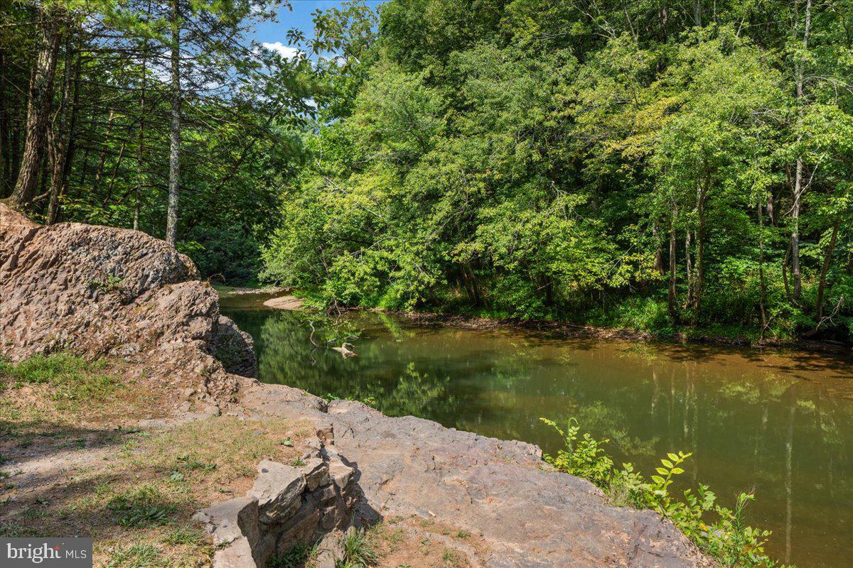 GLENWOOD FOREST - Residential