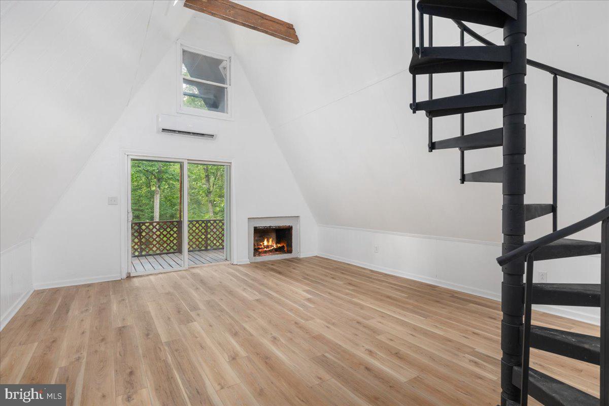 GLENWOOD FOREST - Residential