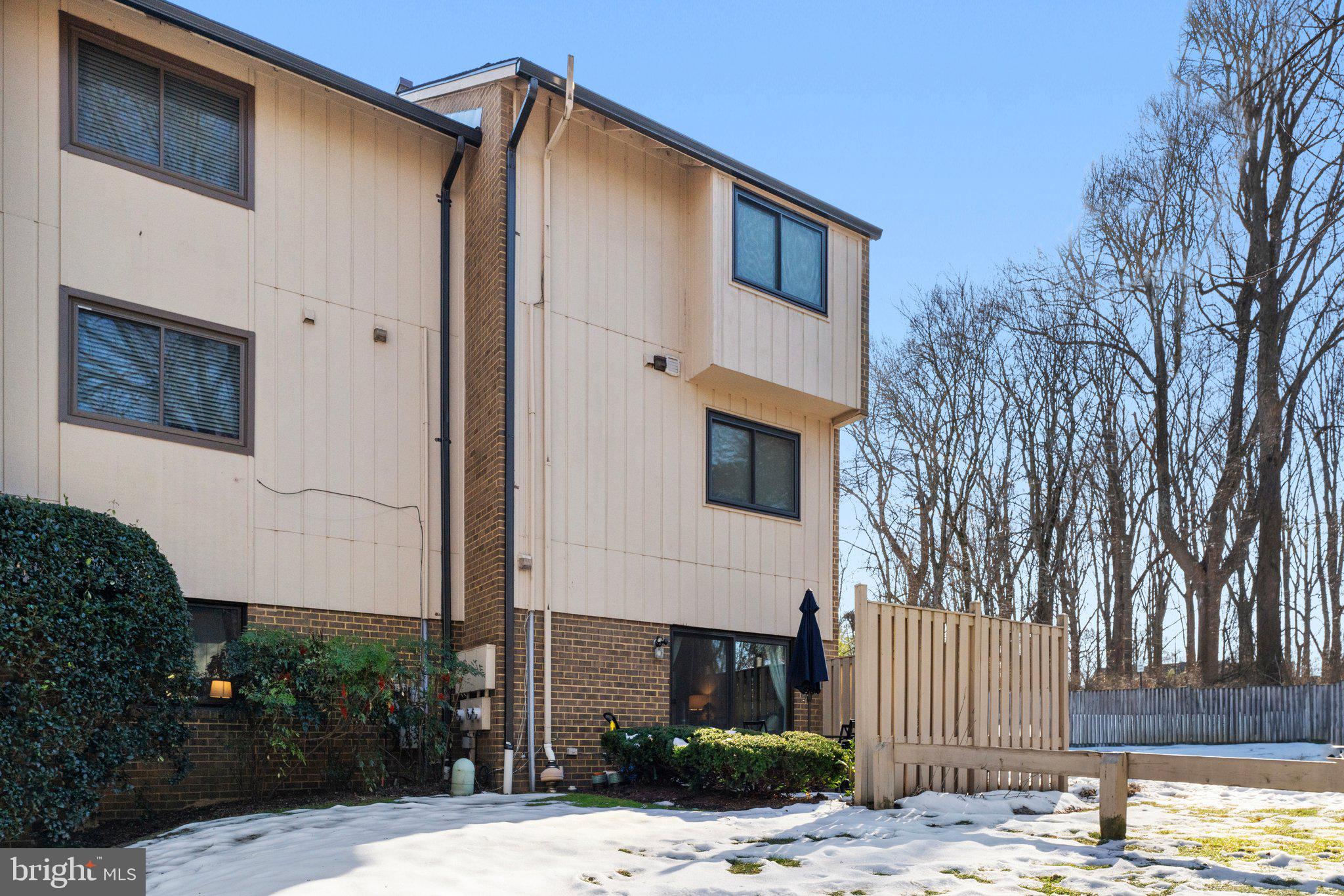 MOSBYS LANDING - Residential