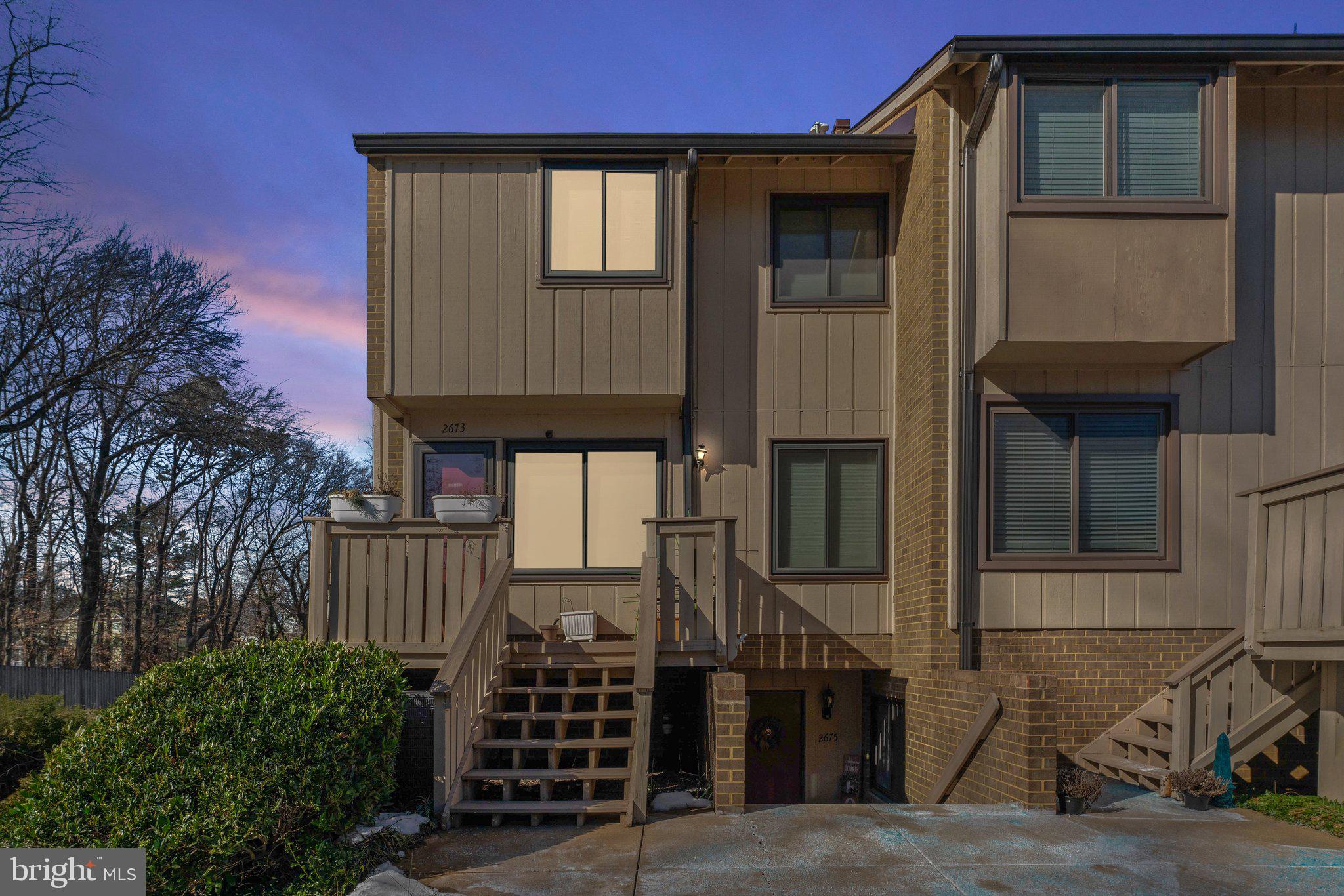 MOSBYS LANDING - Residential