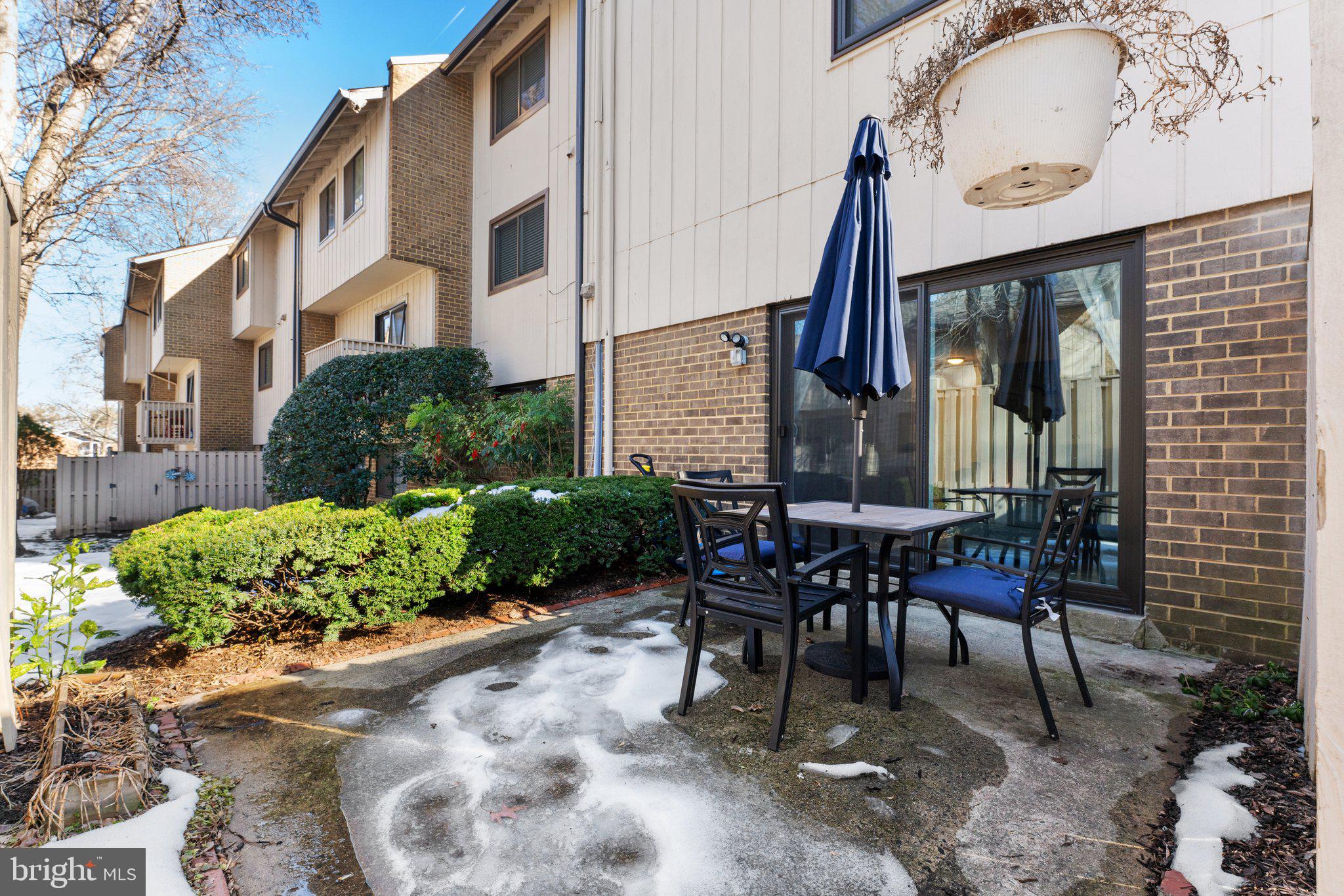 MOSBYS LANDING - Residential