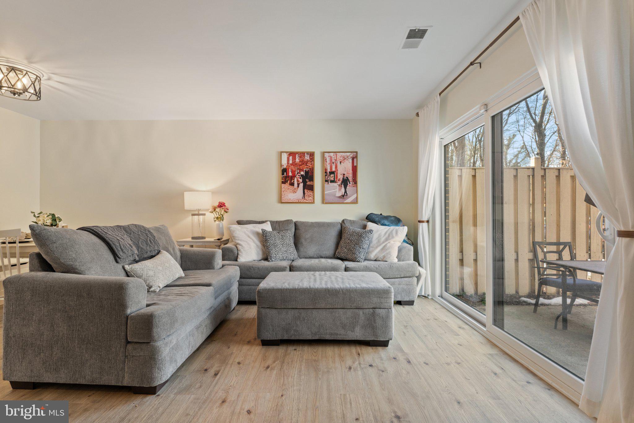 MOSBYS LANDING - Residential