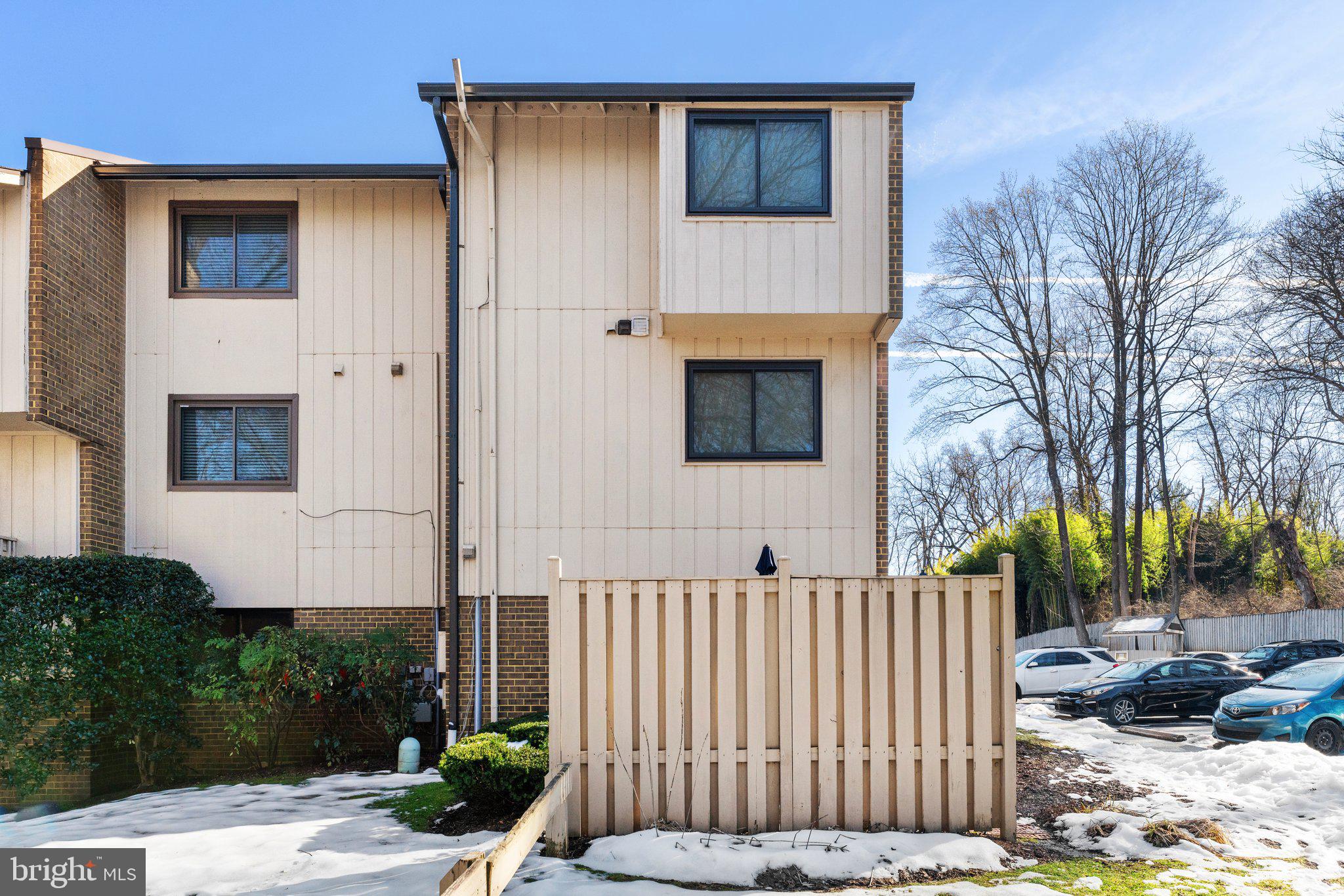 MOSBYS LANDING - Residential