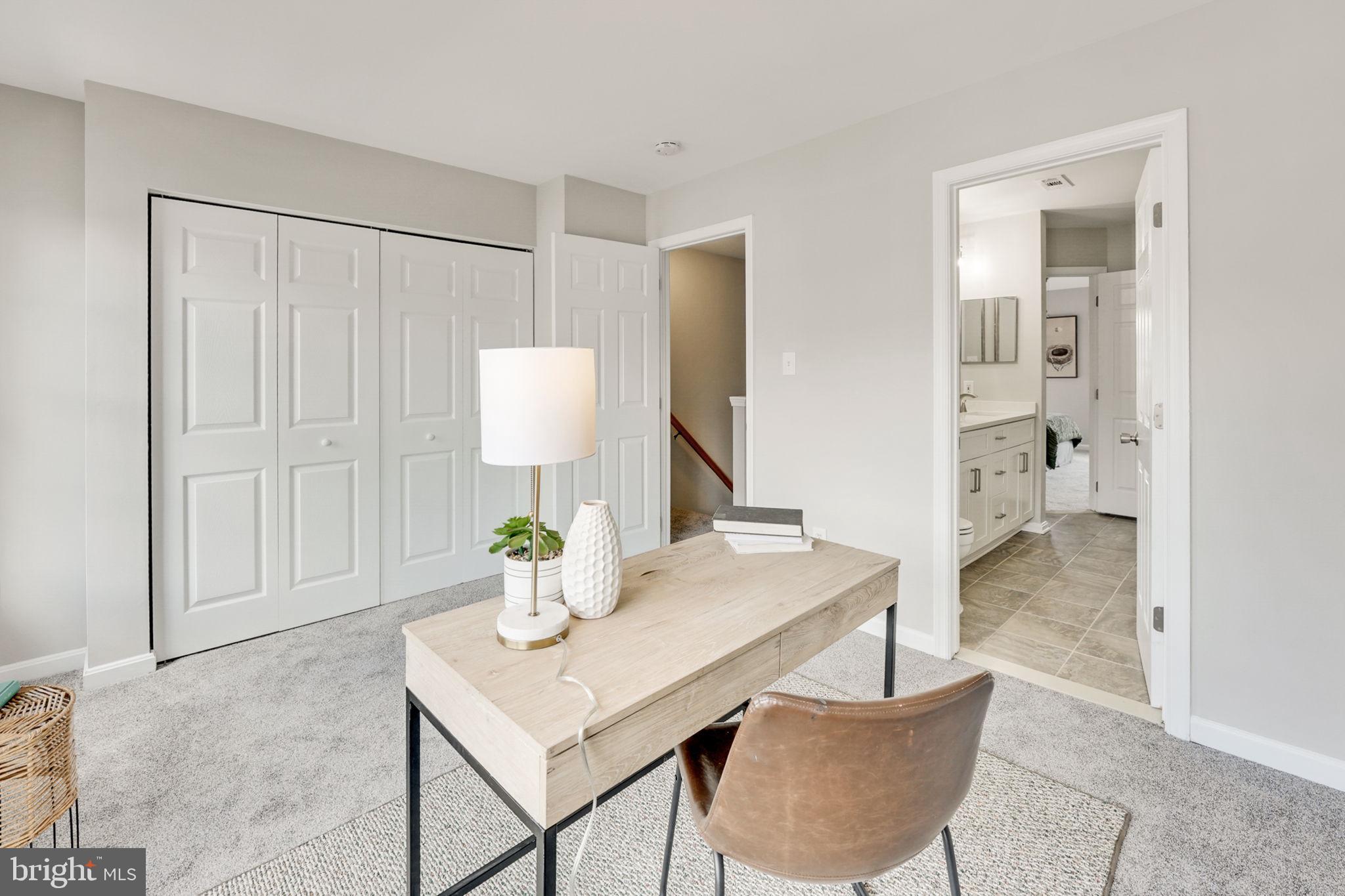 TRAILSIDE - Residential