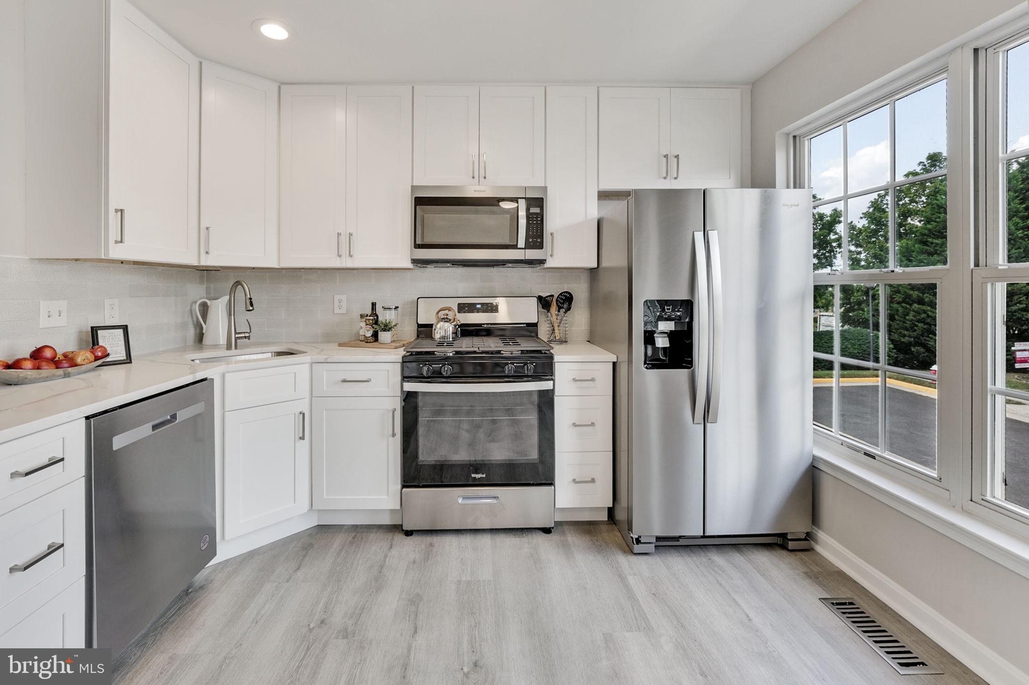 TRAILSIDE - Residential