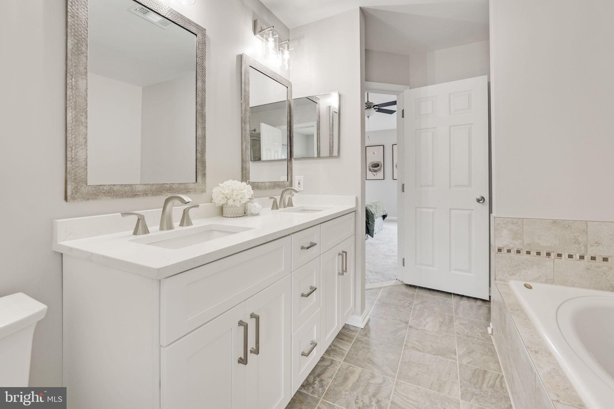 TRAILSIDE - Residential