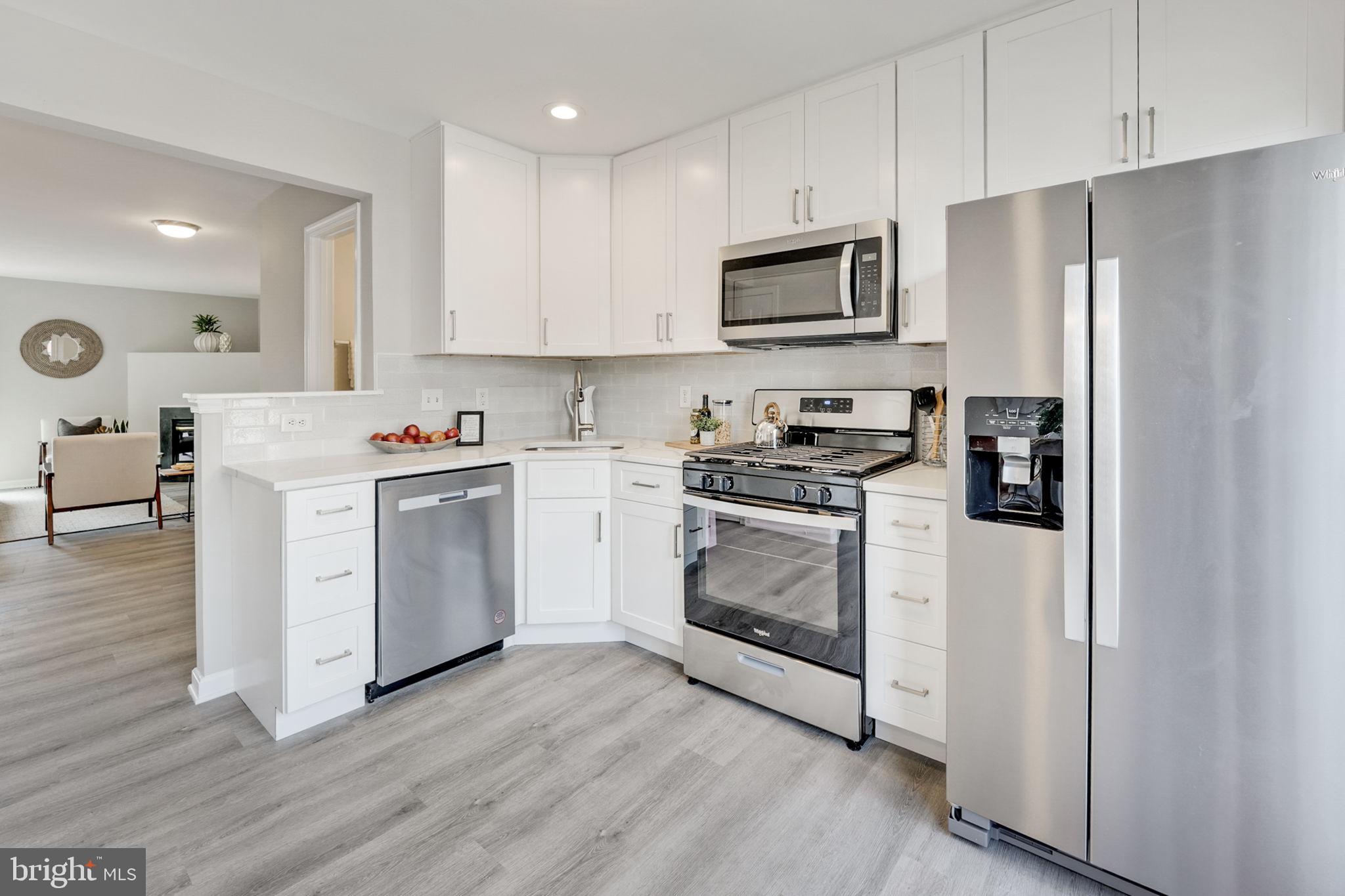 TRAILSIDE - Residential