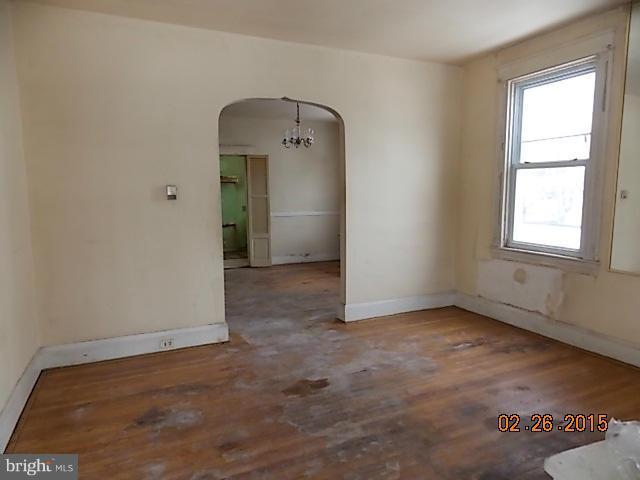 GLEN OAKS - Residential