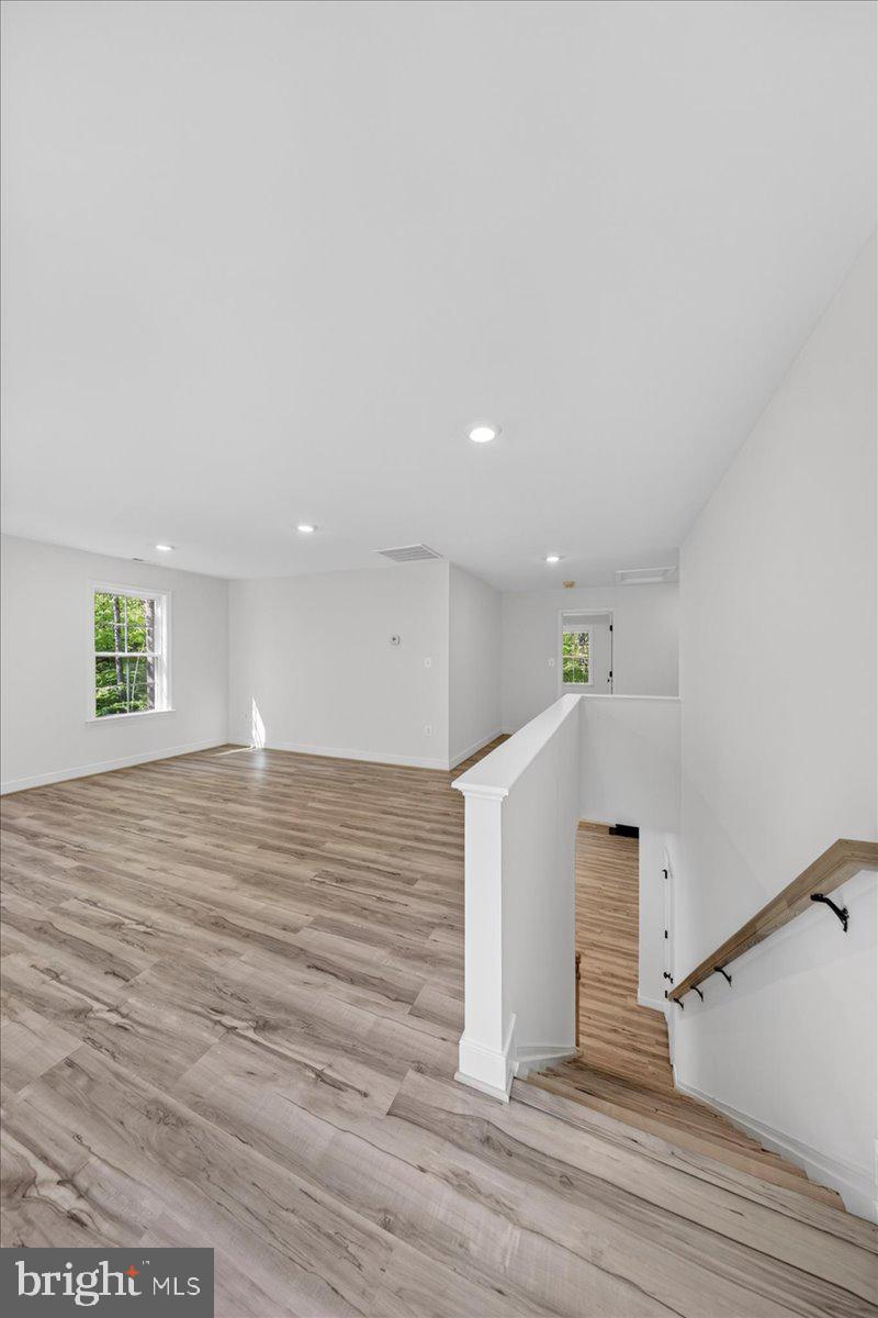 COVENANT COVE - Residential