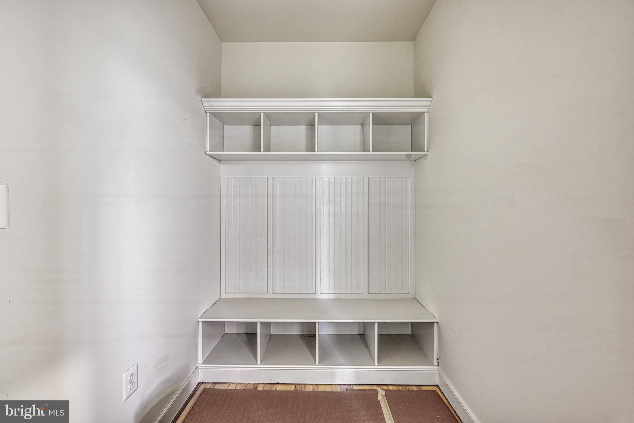 COVENANT COVE - Residential