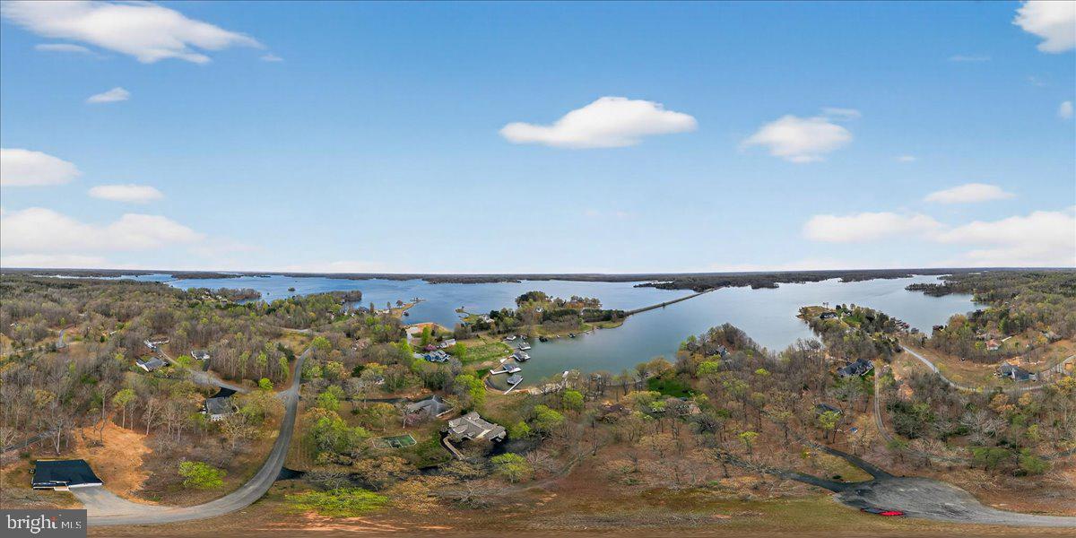 COVENANT COVE - Residential
