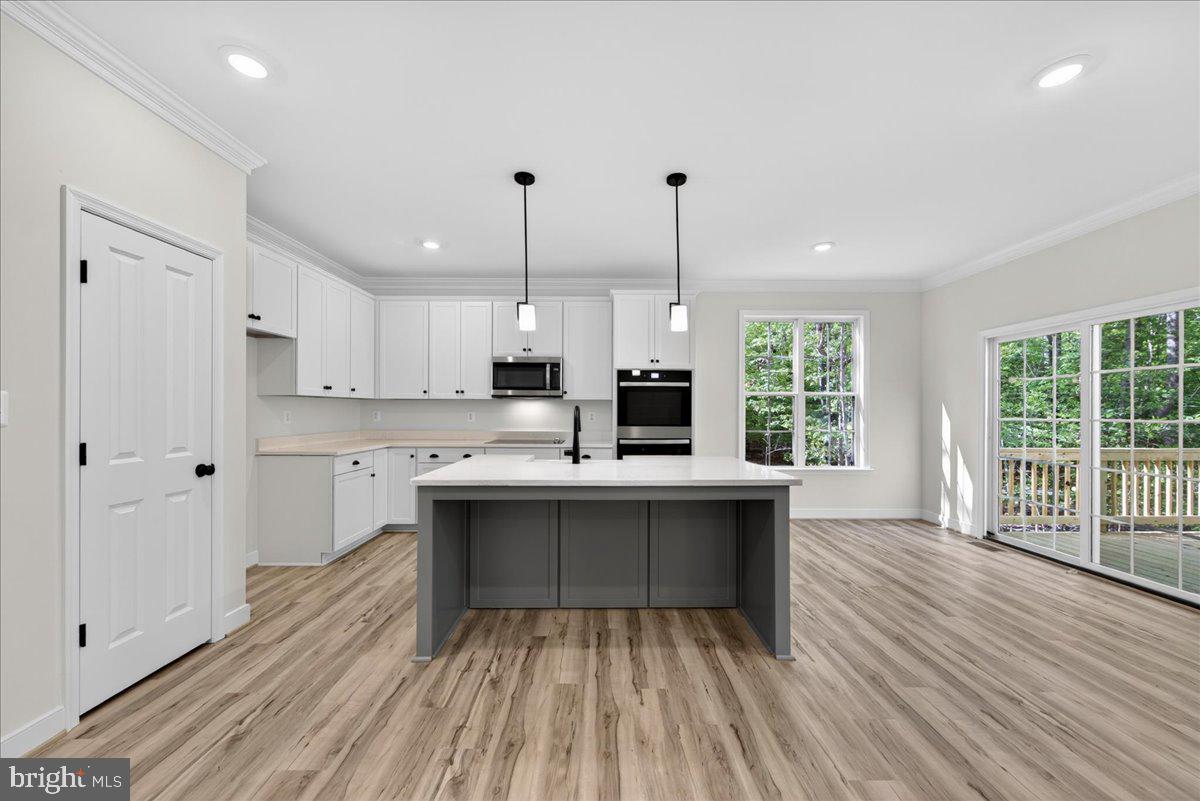 COVENANT COVE - Residential